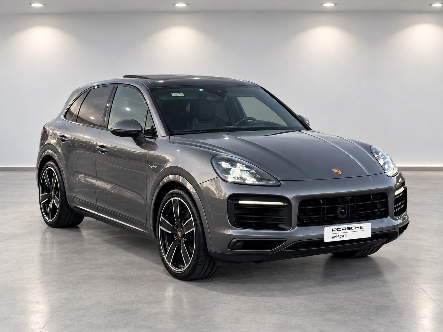 PORSCHE Cayenne E-Hybrid — slika 1