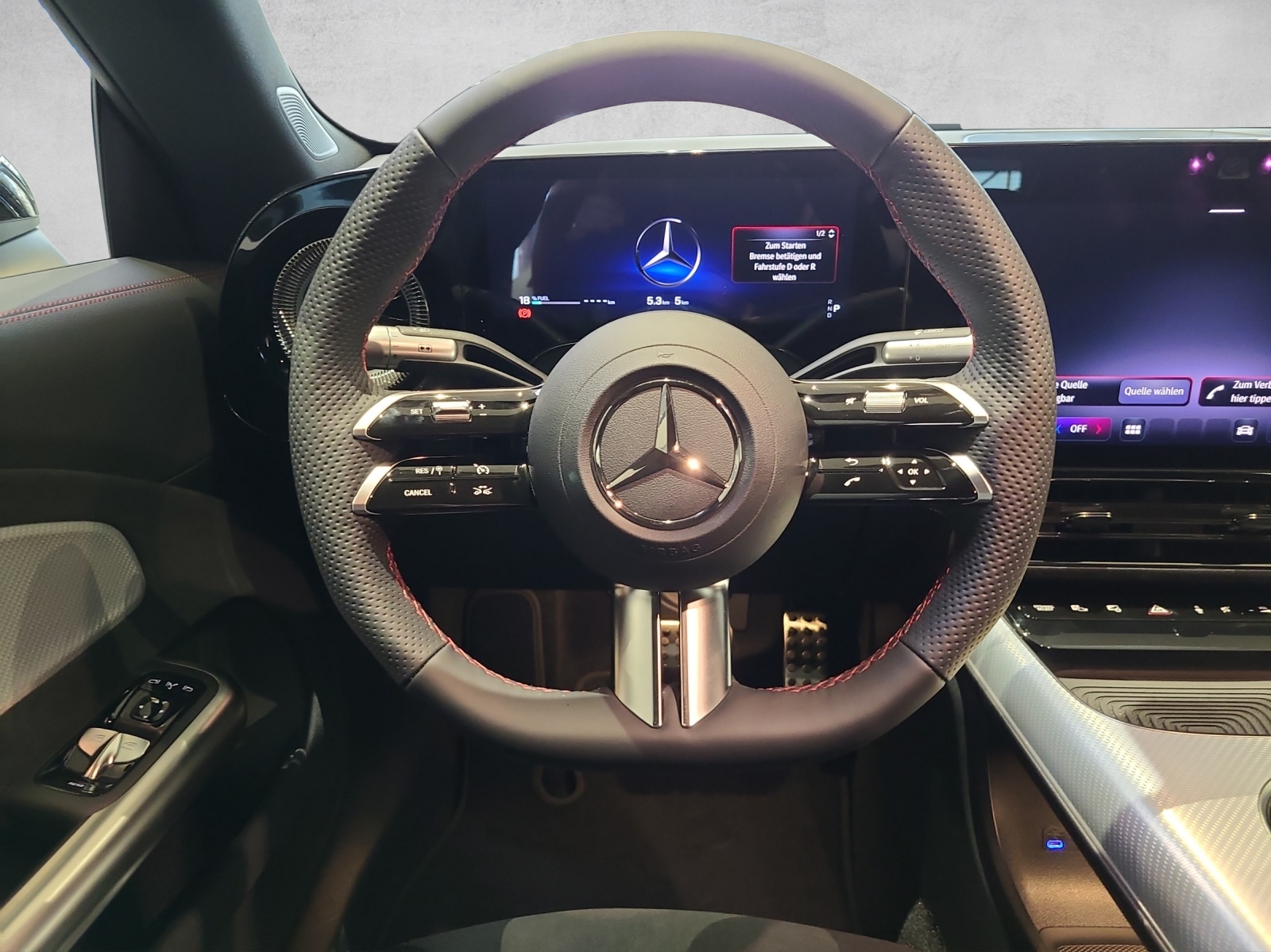 MERCEDES-BENZ CLA 220 AMG Line 4matic C178-image-4