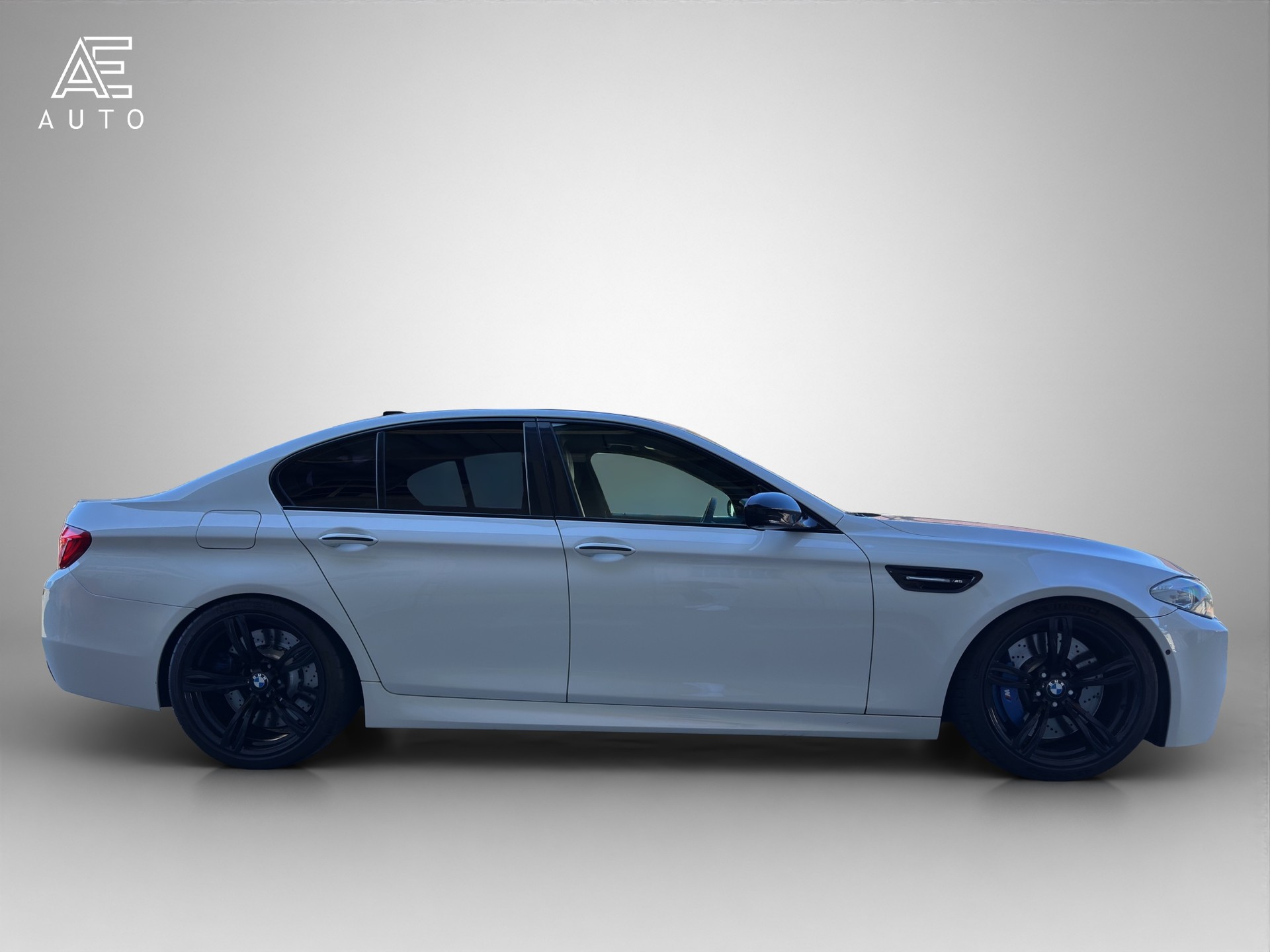 BMW M5 Drivelogic-image-7