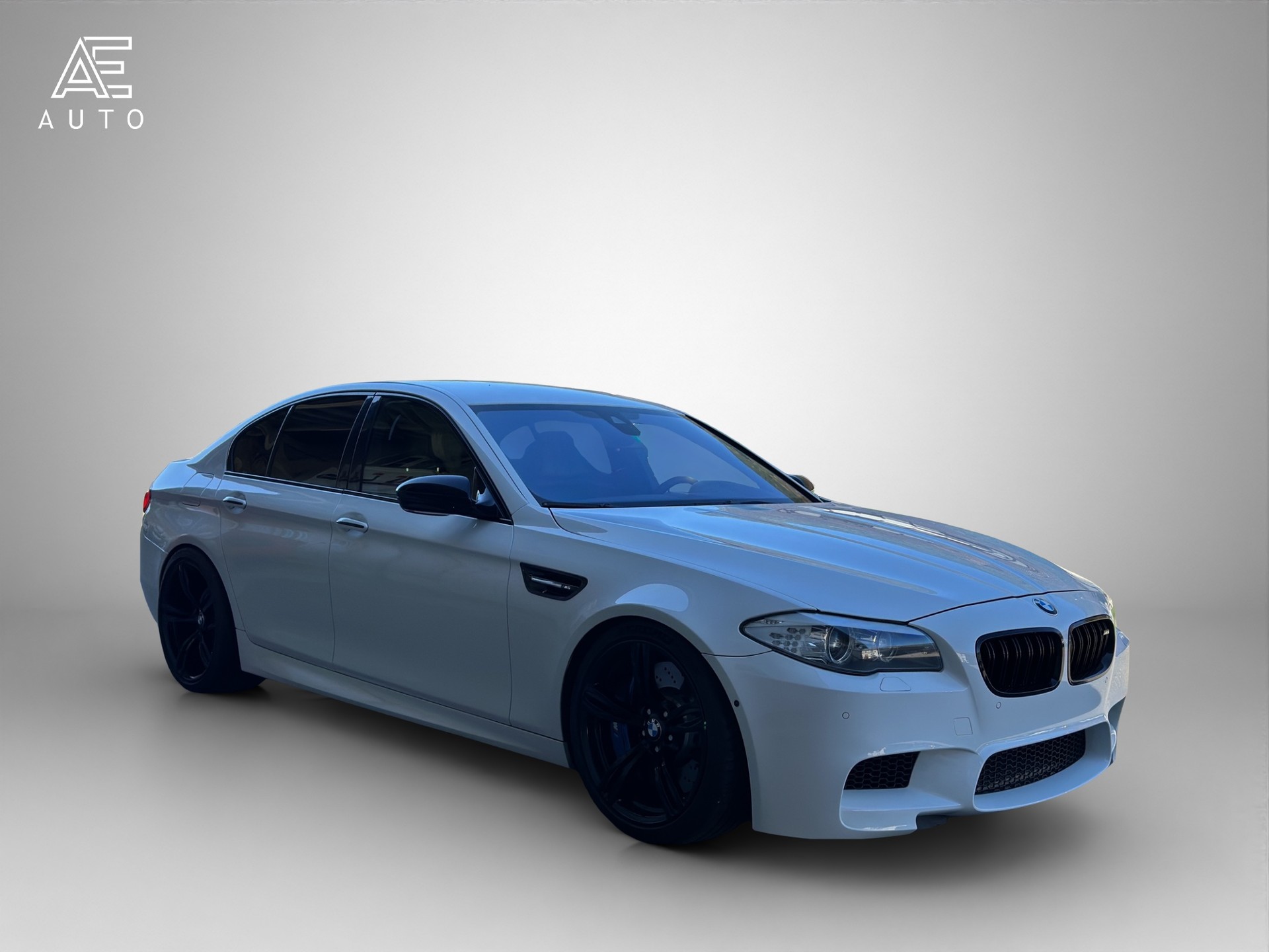 BMW M5 Drivelogic-image-0