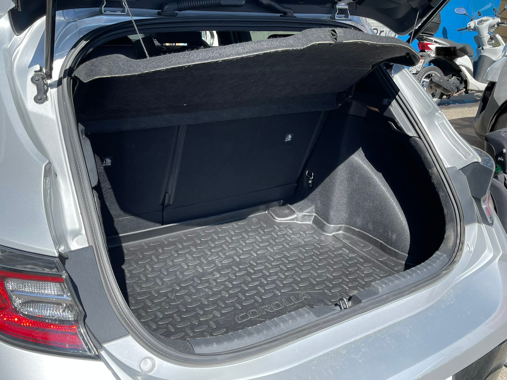 TOYOTA COROLLA-image-9