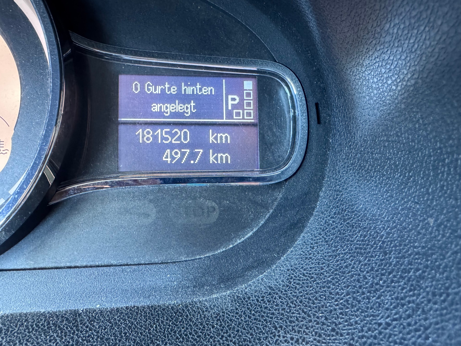 RENAULT Mégane Grandtour 1.5 dCi Swiss Edition EDC-image-7