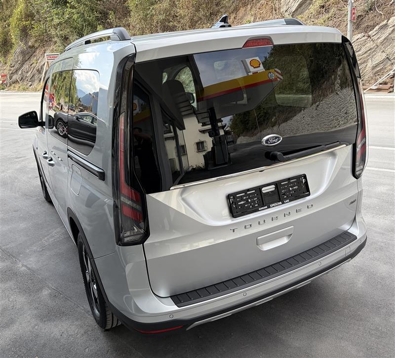 FORD Tourneo Connect 2.0 EcoBlue AWD Active-image-3