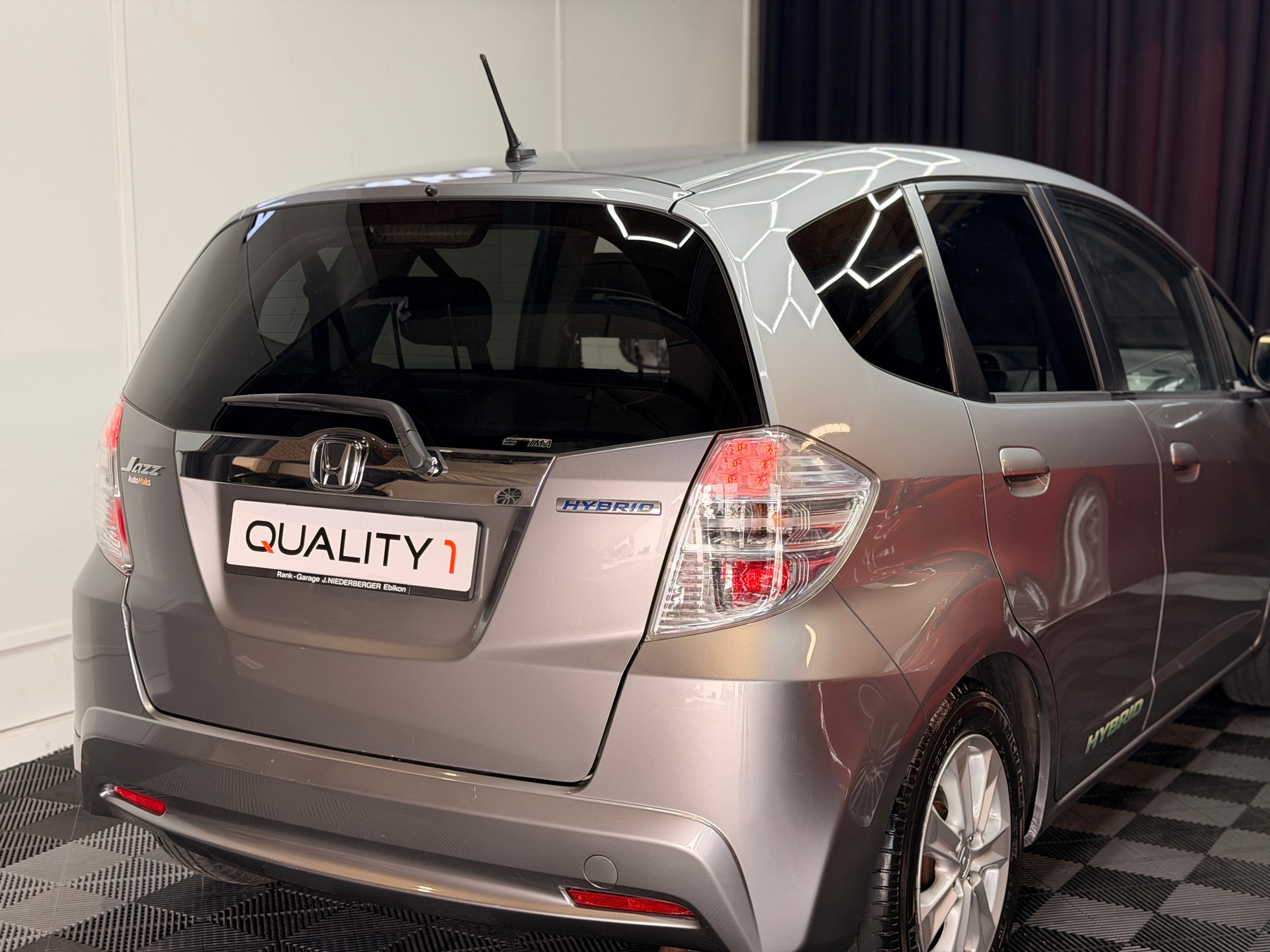 HONDA Jazz 1.3i Hybrid Elegance CVT-image-2