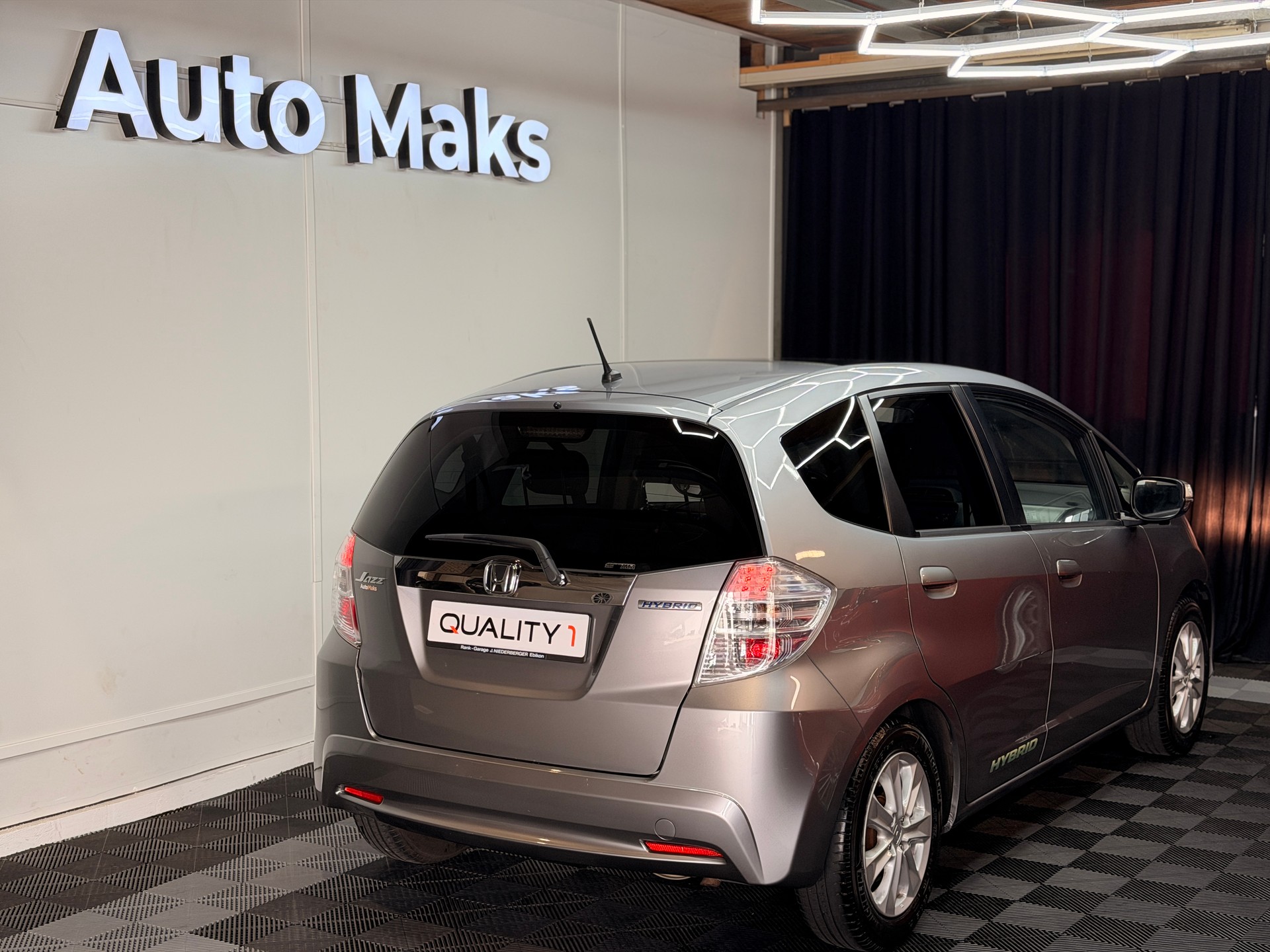 HONDA Jazz 1.3i Hybrid Elegance CVT-image-1