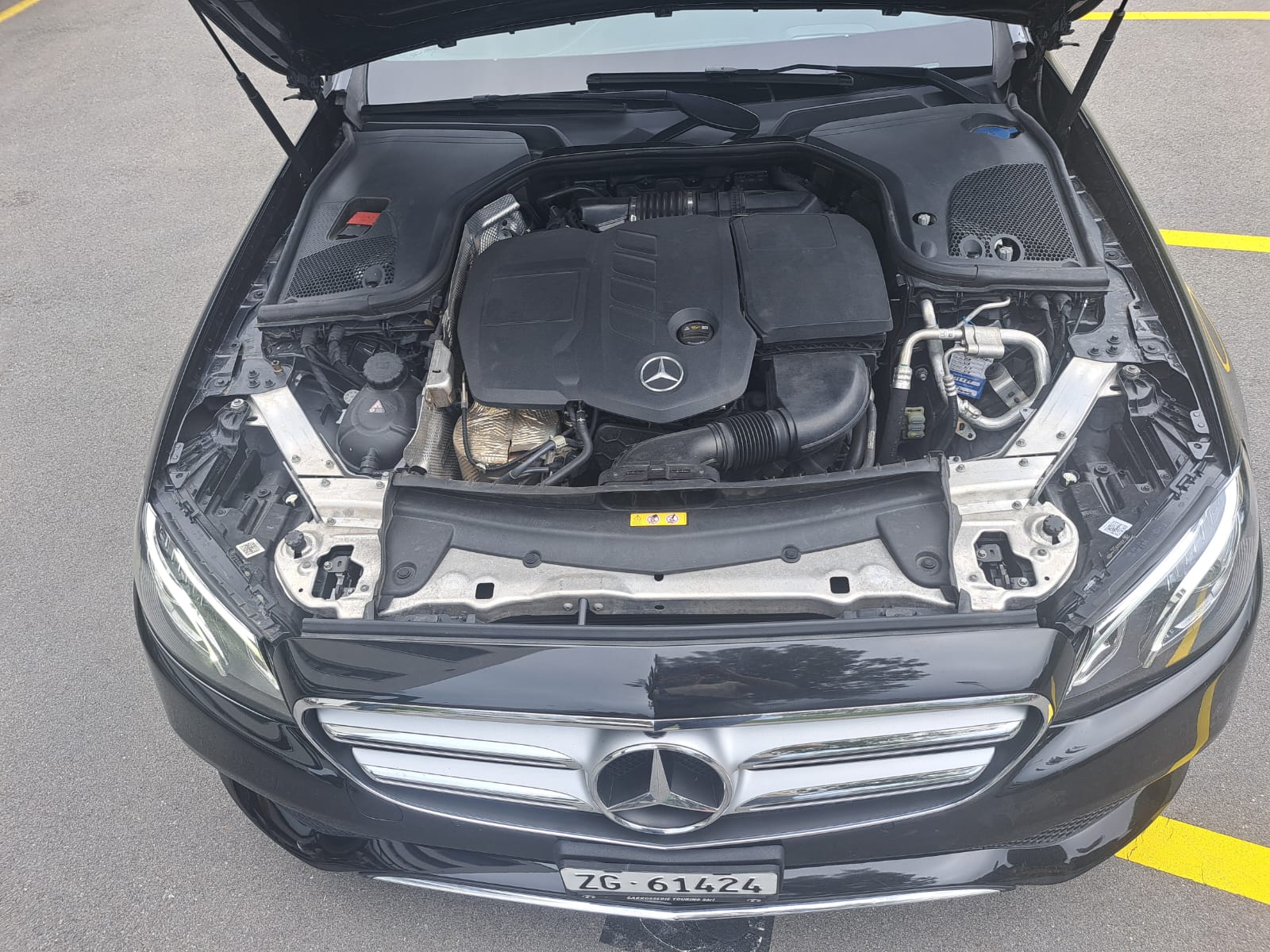 MERCEDES-BENZ E 220 d 9G-Tronic-image-5