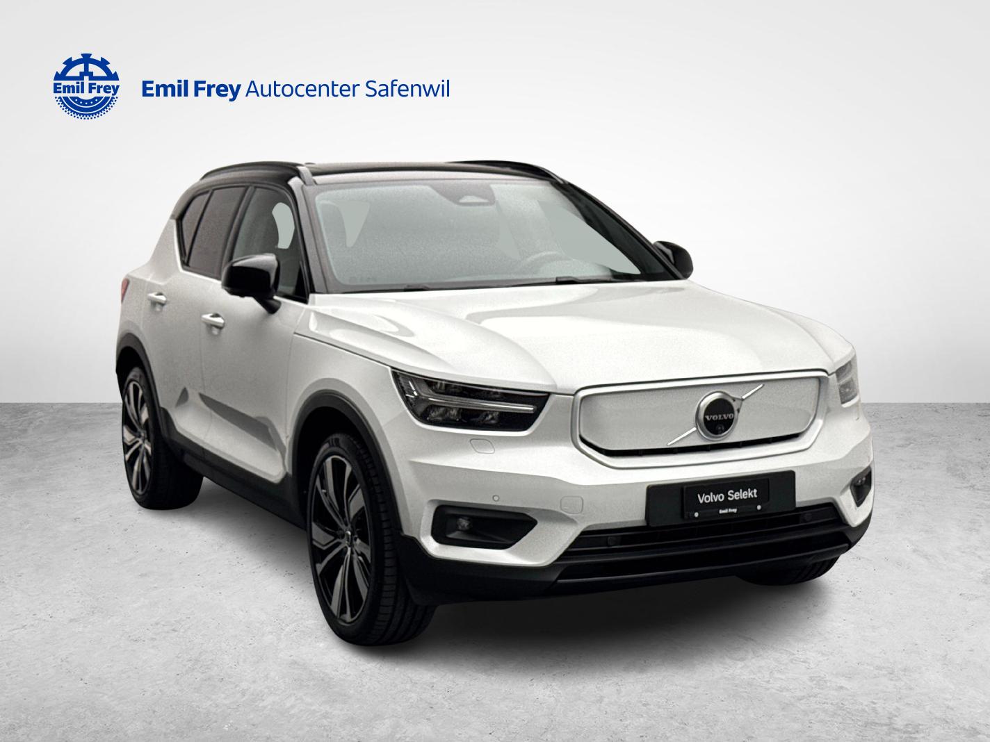 VOLVO XC40 P8 Twin R-Design AWD-image-6