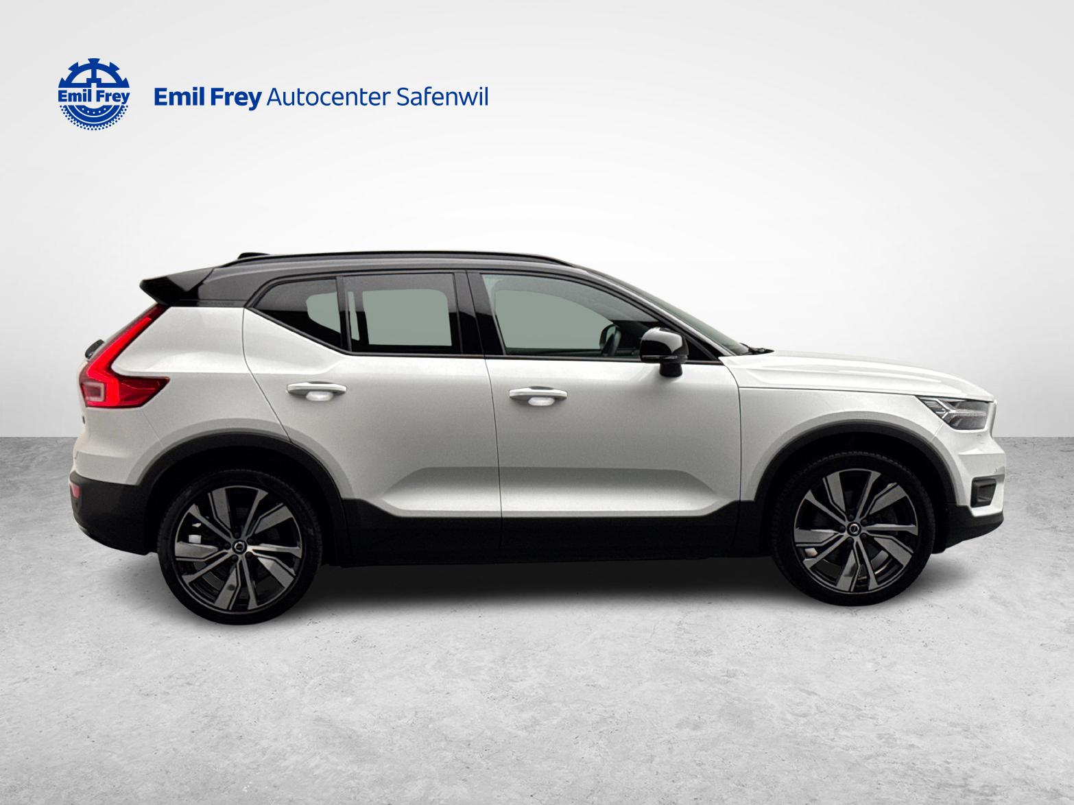 VOLVO XC40 P8 Twin R-Design AWD-image-5