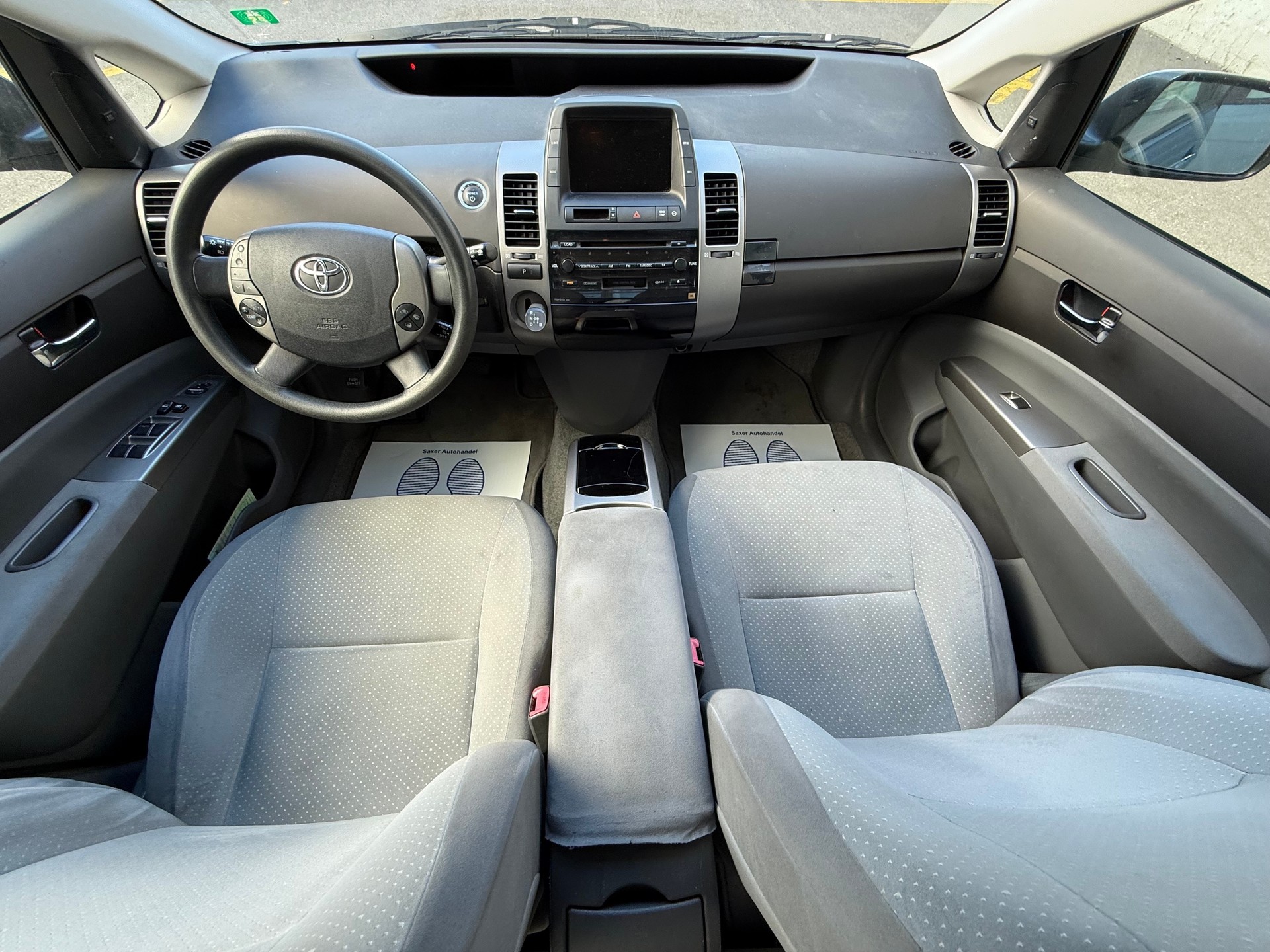 TOYOTA Prius 1.5 16V Hybrid-image-5