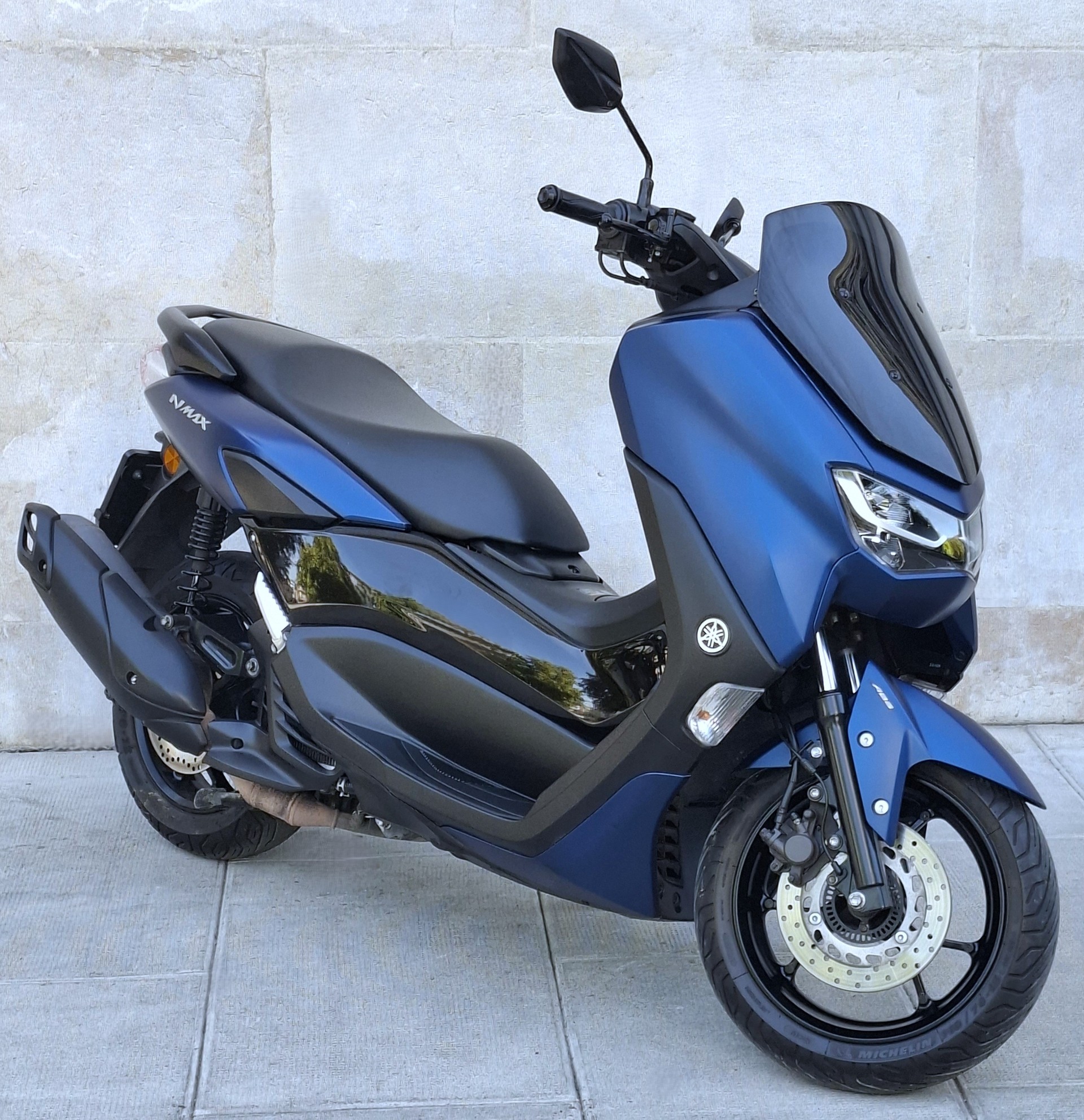 YAMAHA N-Max GPD 125-showroom-element-1