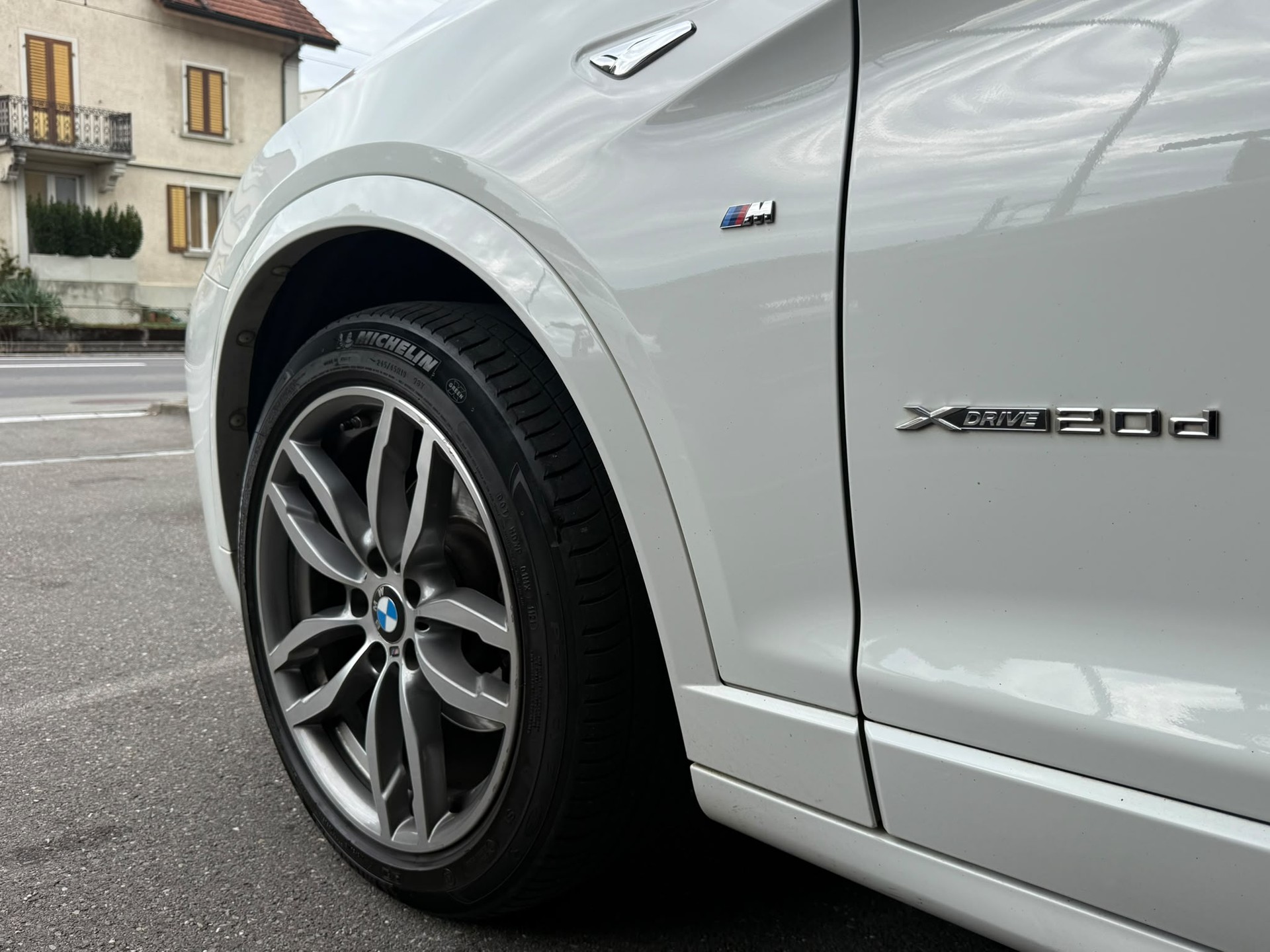 BMW X3 xDrive 20d M-Sport *HUD* *Pano-Dach* *Frisch ab MFK* Steptronic-image-4