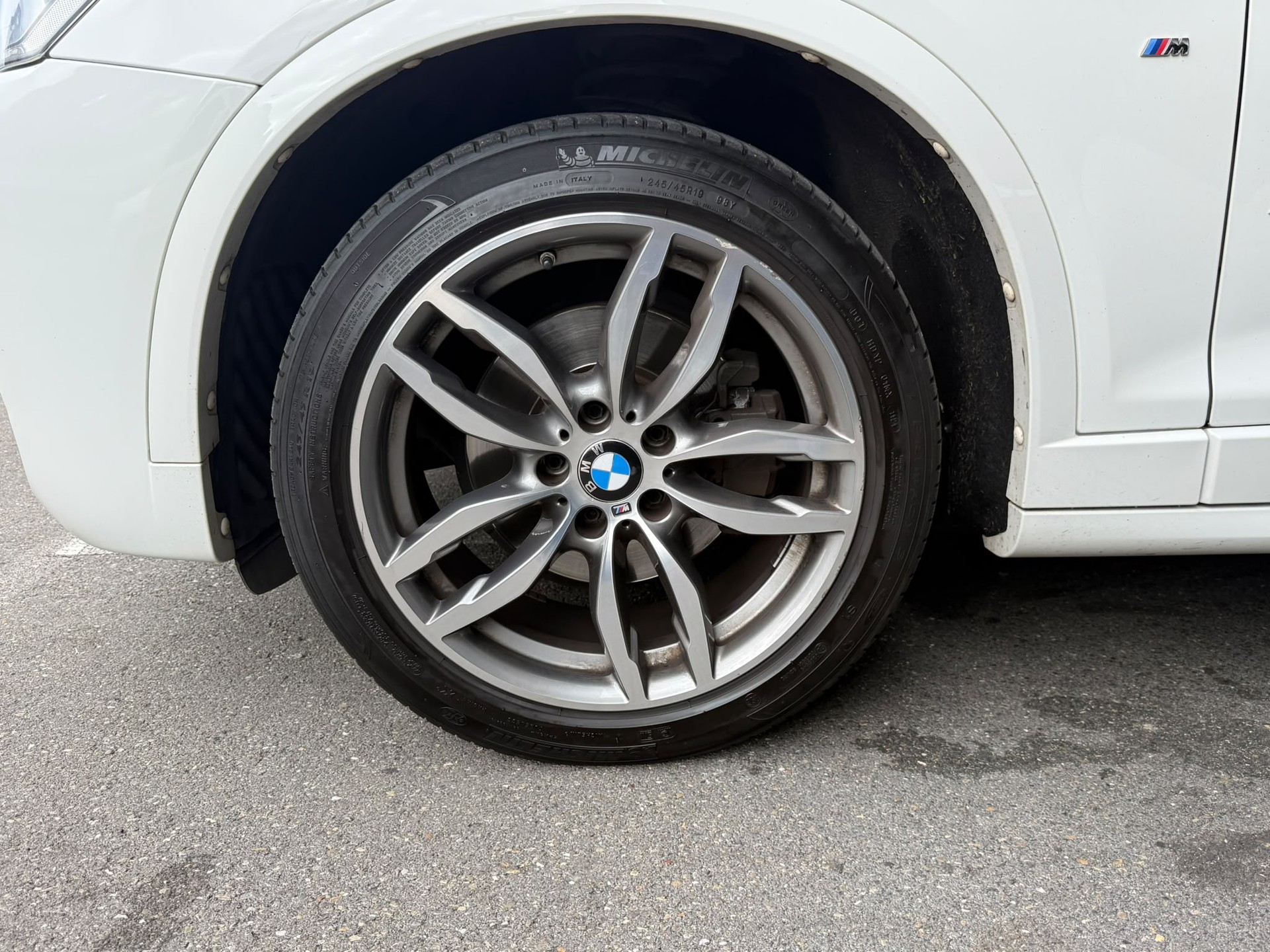 BMW X3 xDrive 20d M-Sport *HUD* *Pano-Dach* *Frisch ab MFK* Steptronic-image-5