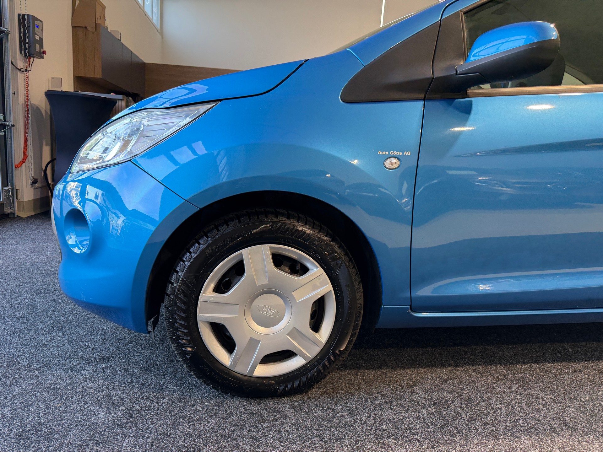 FORD KA 1.25 Titanium-image-10