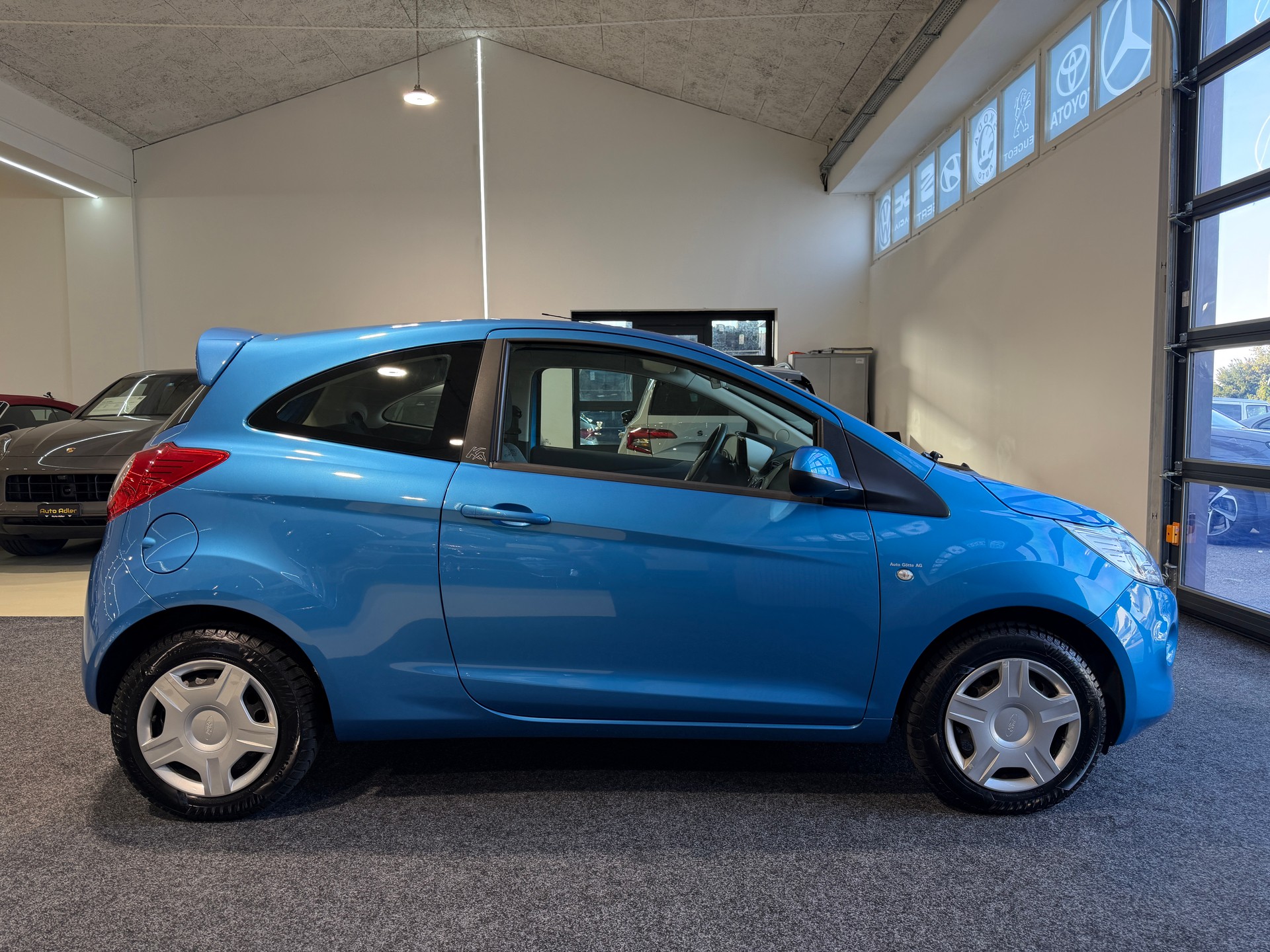 FORD KA 1.25 Titanium-image-9