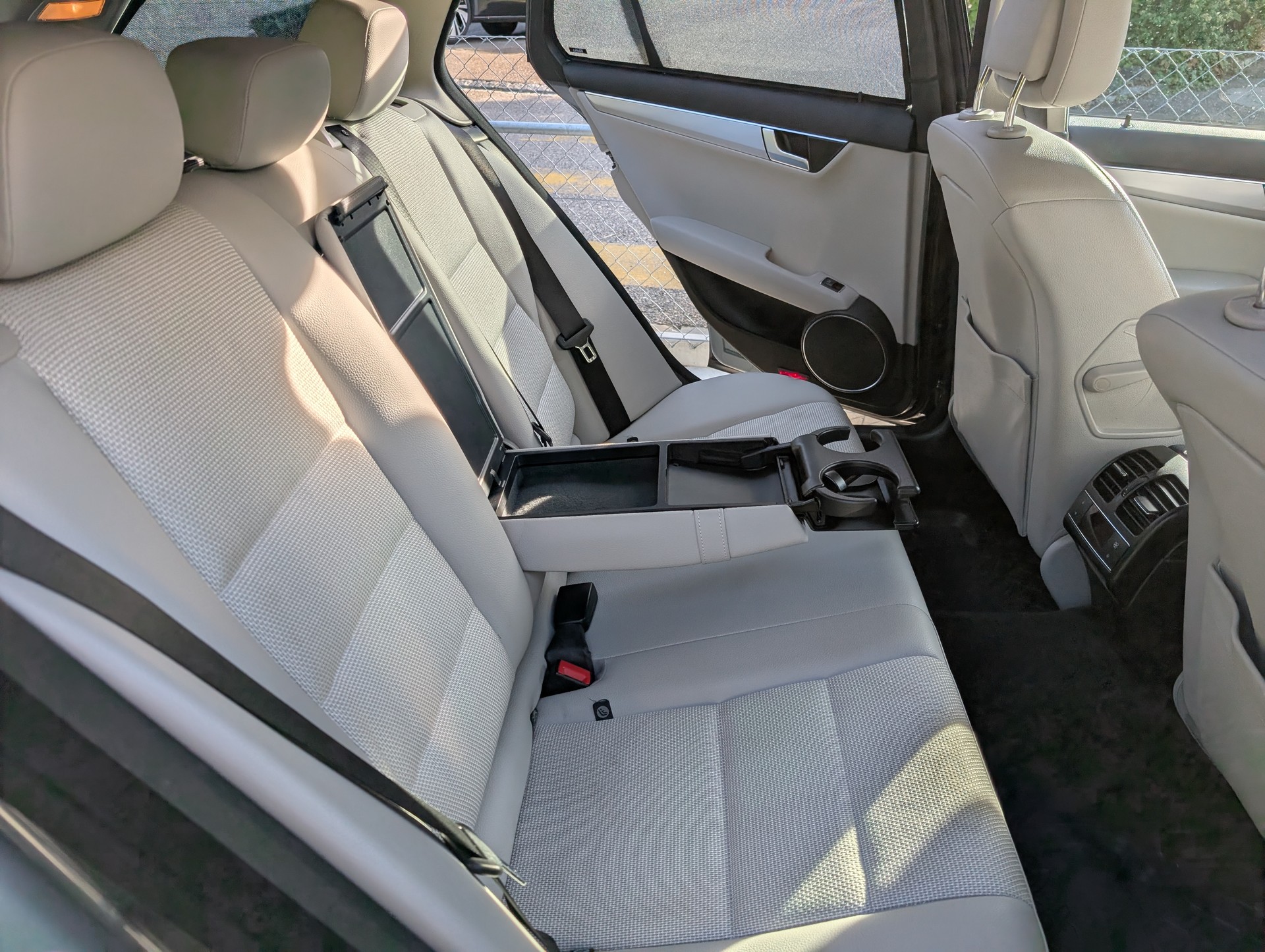 MERCEDES-BENZ C 200 BlueEF Avantgarde-image-3