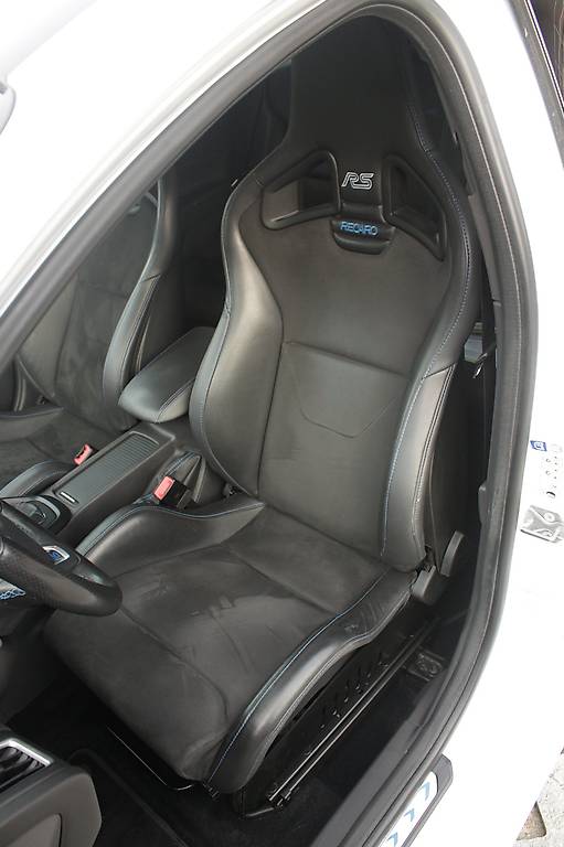 FORD Focus 2.3 EcoBoost RS AWD-image-1