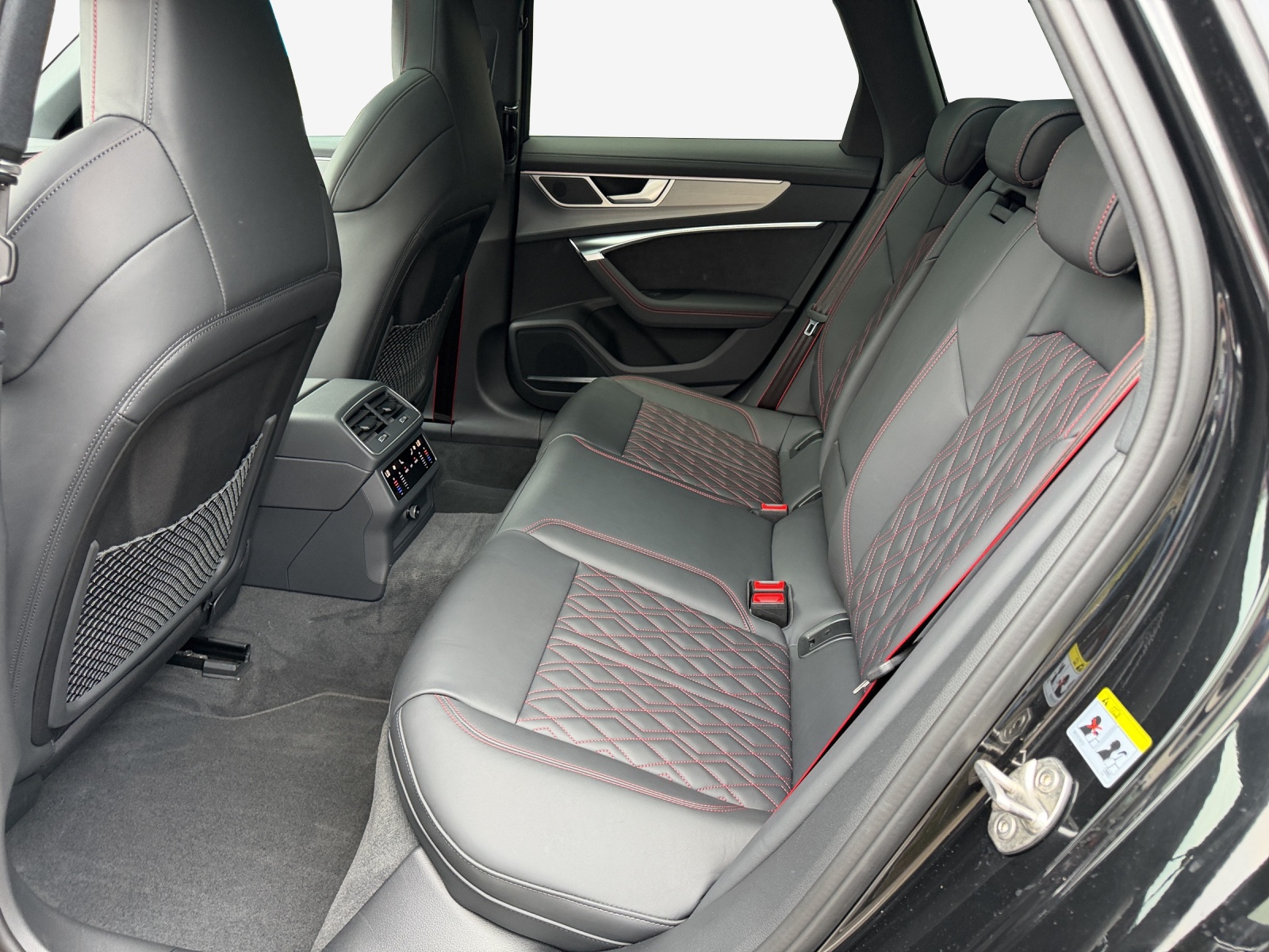 AUDI S6 Avant 3.0 TDI quattro tiptronic-image-11
