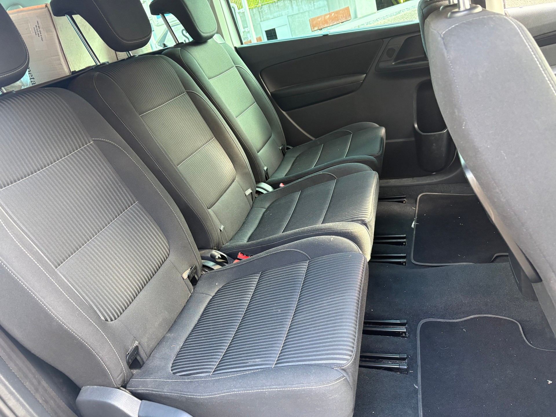 SEAT Alhambra 2.0 TDI Reference-image-2