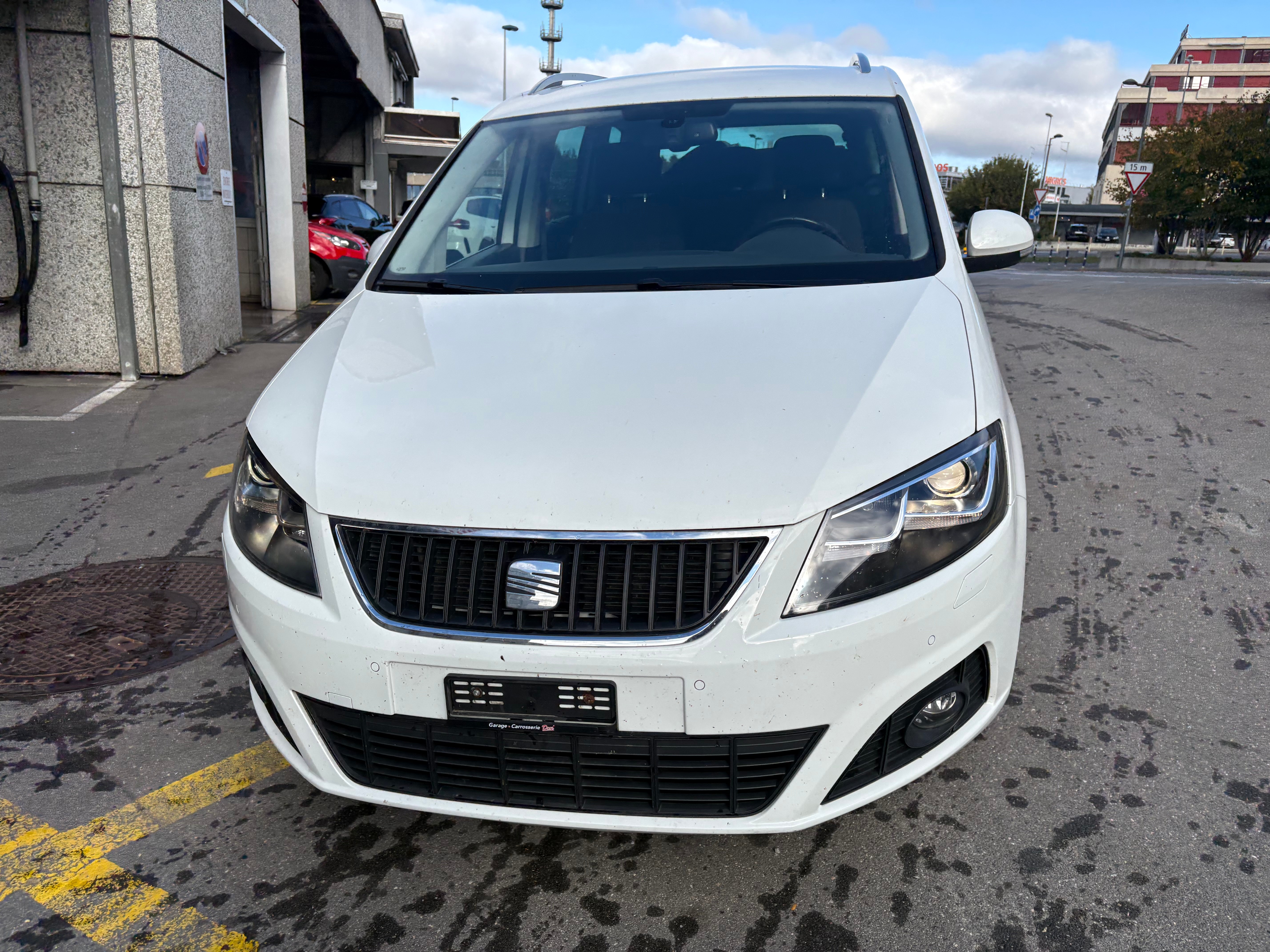 Car photo