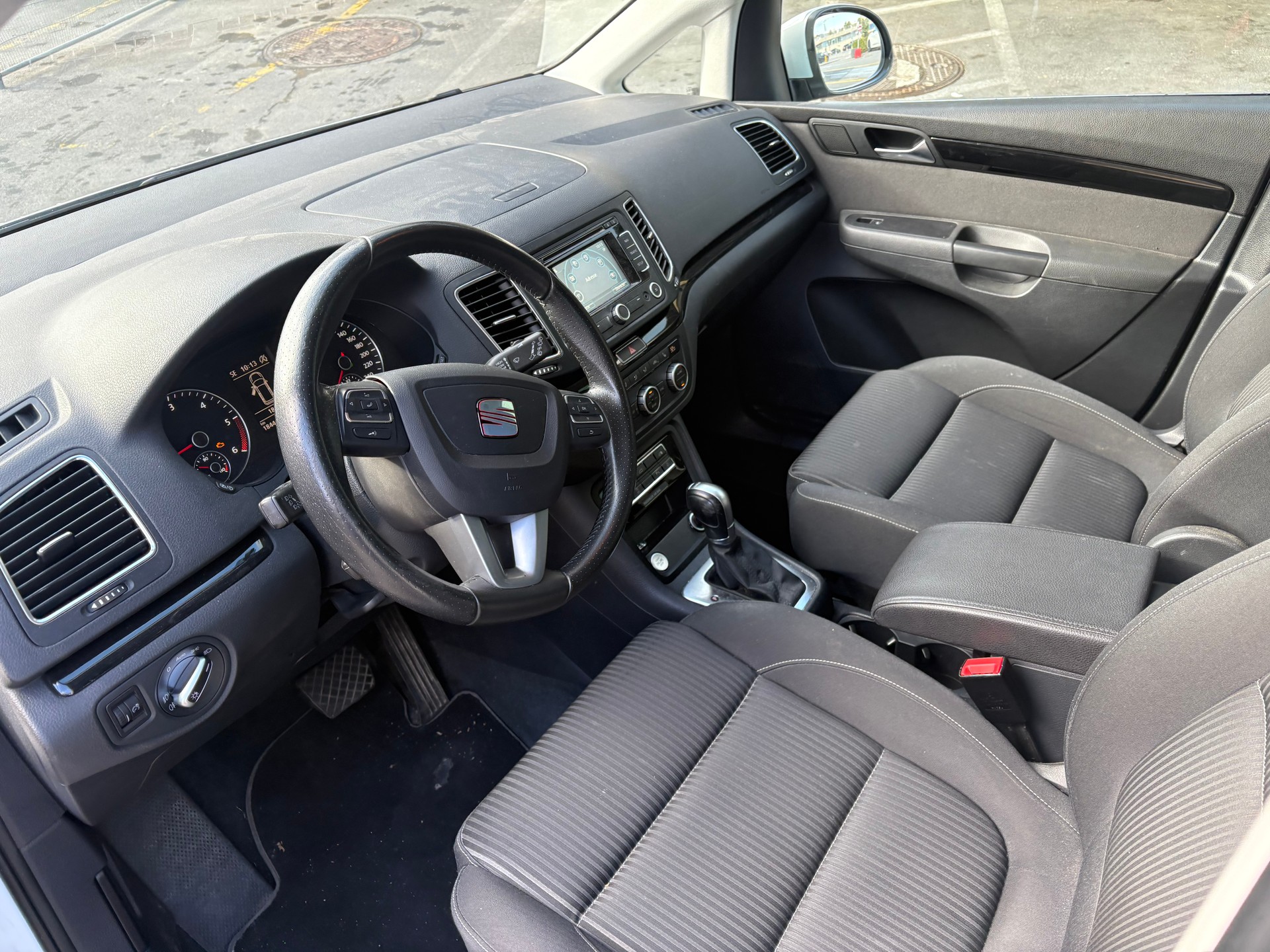 SEAT Alhambra 2.0 TDI Reference-image-7