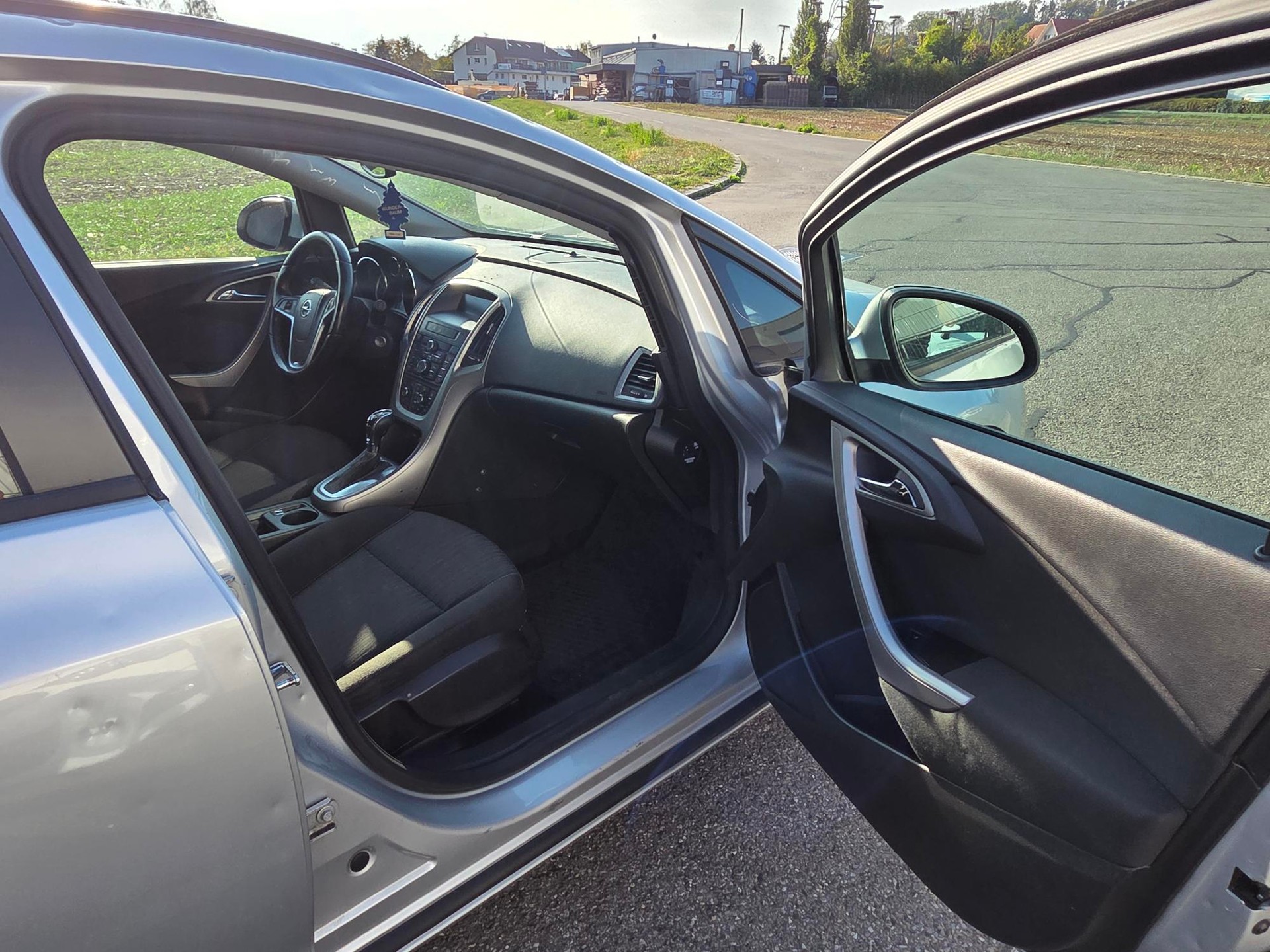 OPEL Astra SportsTourer 2.0 CDTi Cosmo Automatic-image-9