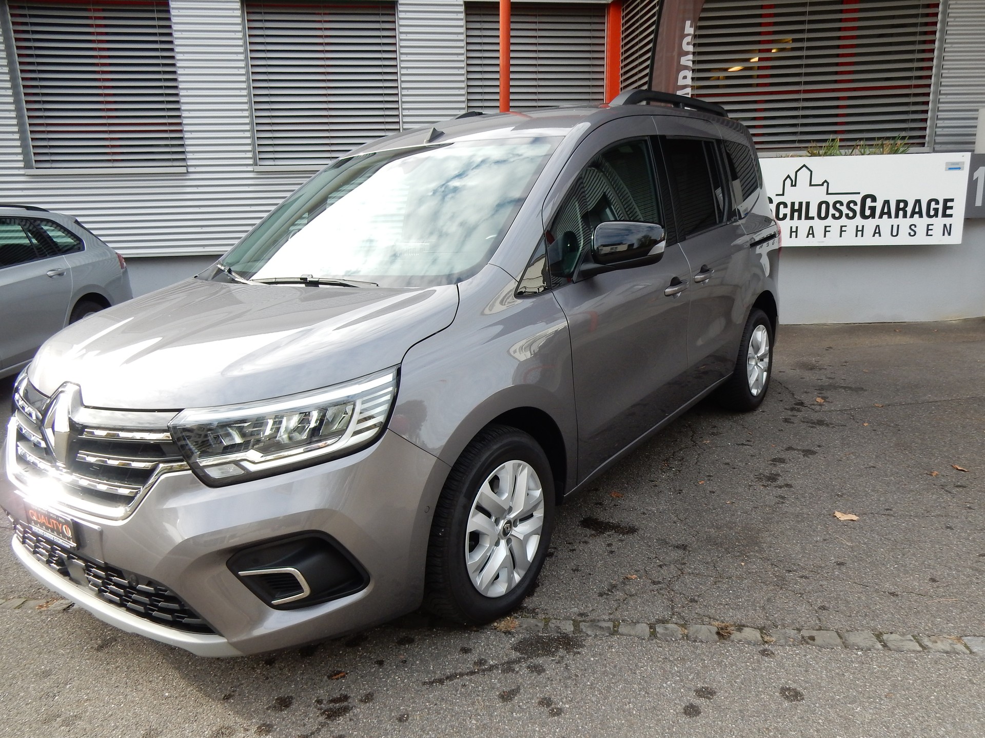 RENAULT Kangoo 1.3 TCe 130 PF Techno EDC-image-0