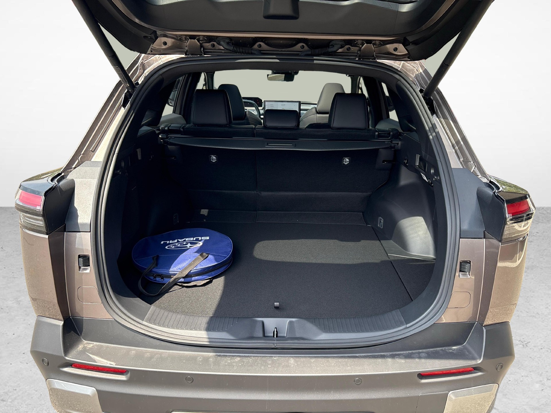 SUBARU E-Outback eV Luxury AWD-image-11