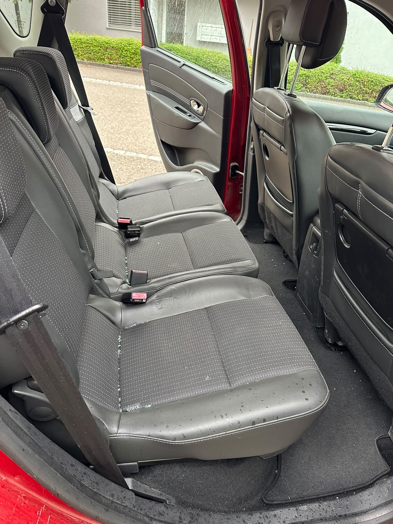 RENAULT Scénic 2.0 16V Dynamique X-Tronic CVT-image-8