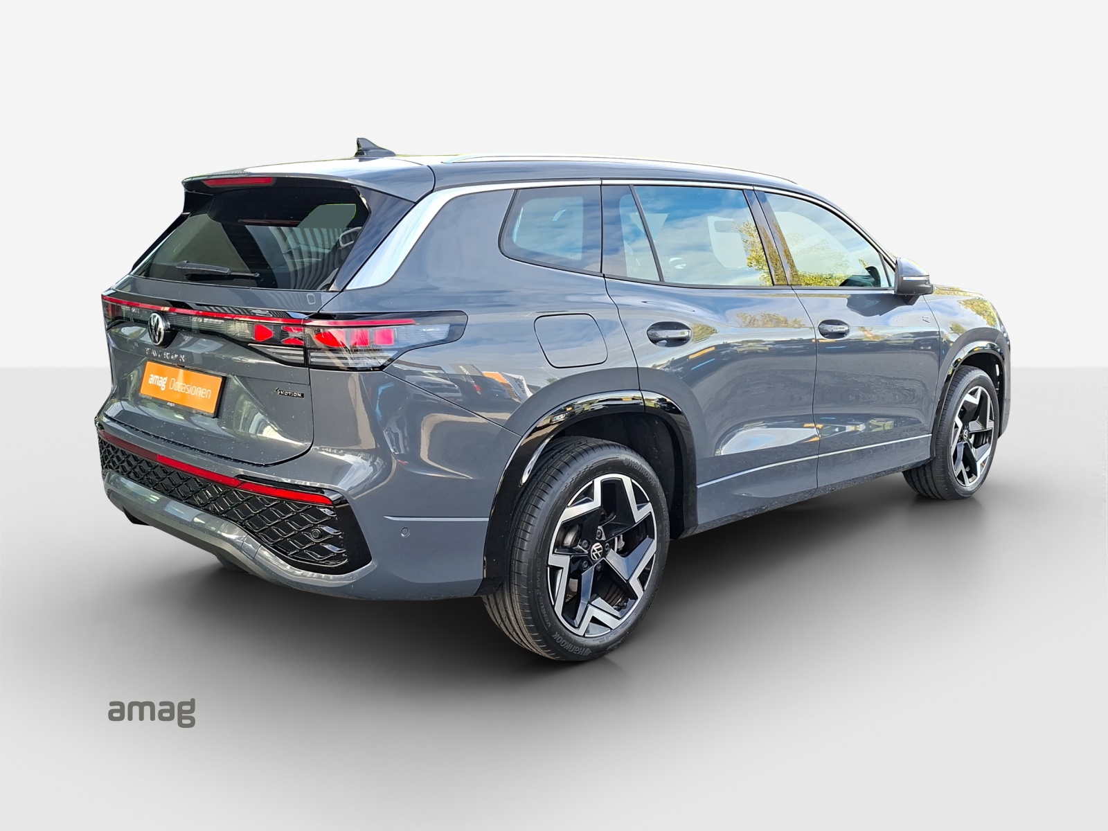VW Tayron 2.0 TSI R-Line DSG 4Motion-image-4