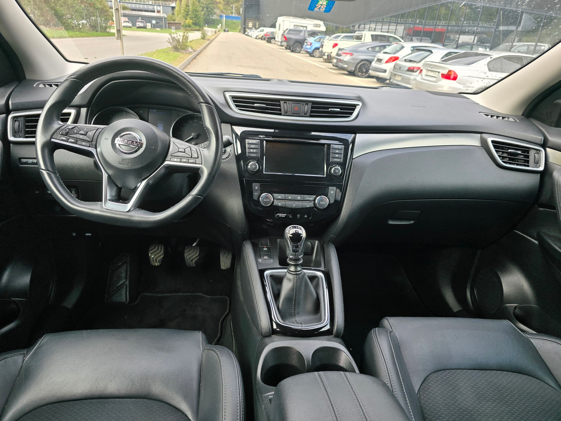 NISSAN Qashqai 1.7 dCi tekna ALL-MODE 4x4-image-8