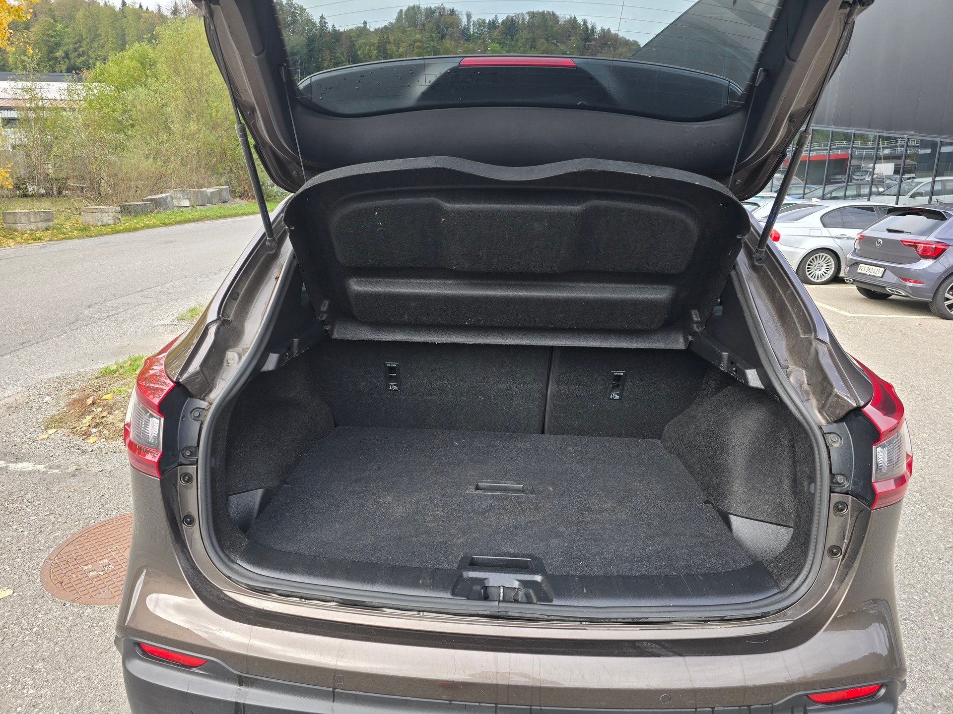 NISSAN Qashqai 1.7 dCi tekna ALL-MODE 4x4-image-6