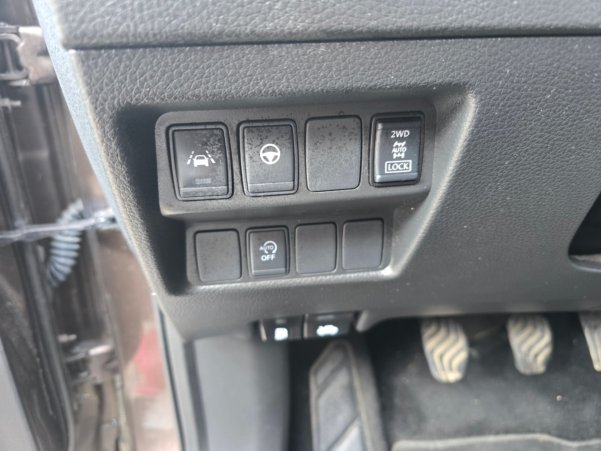 NISSAN Qashqai 1.7 dCi tekna ALL-MODE 4x4-image-11
