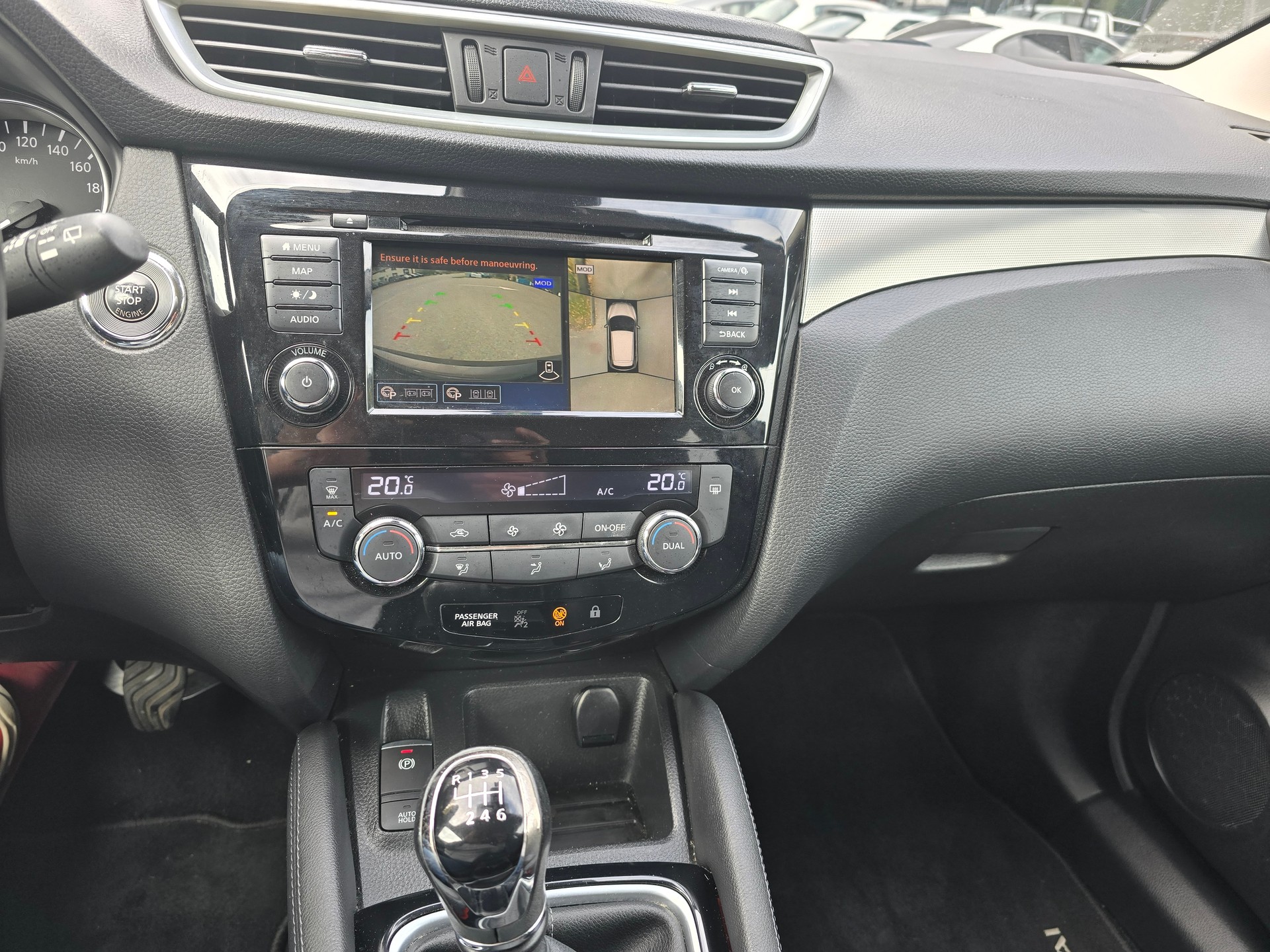 NISSAN Qashqai 1.7 dCi tekna ALL-MODE 4x4-image-13