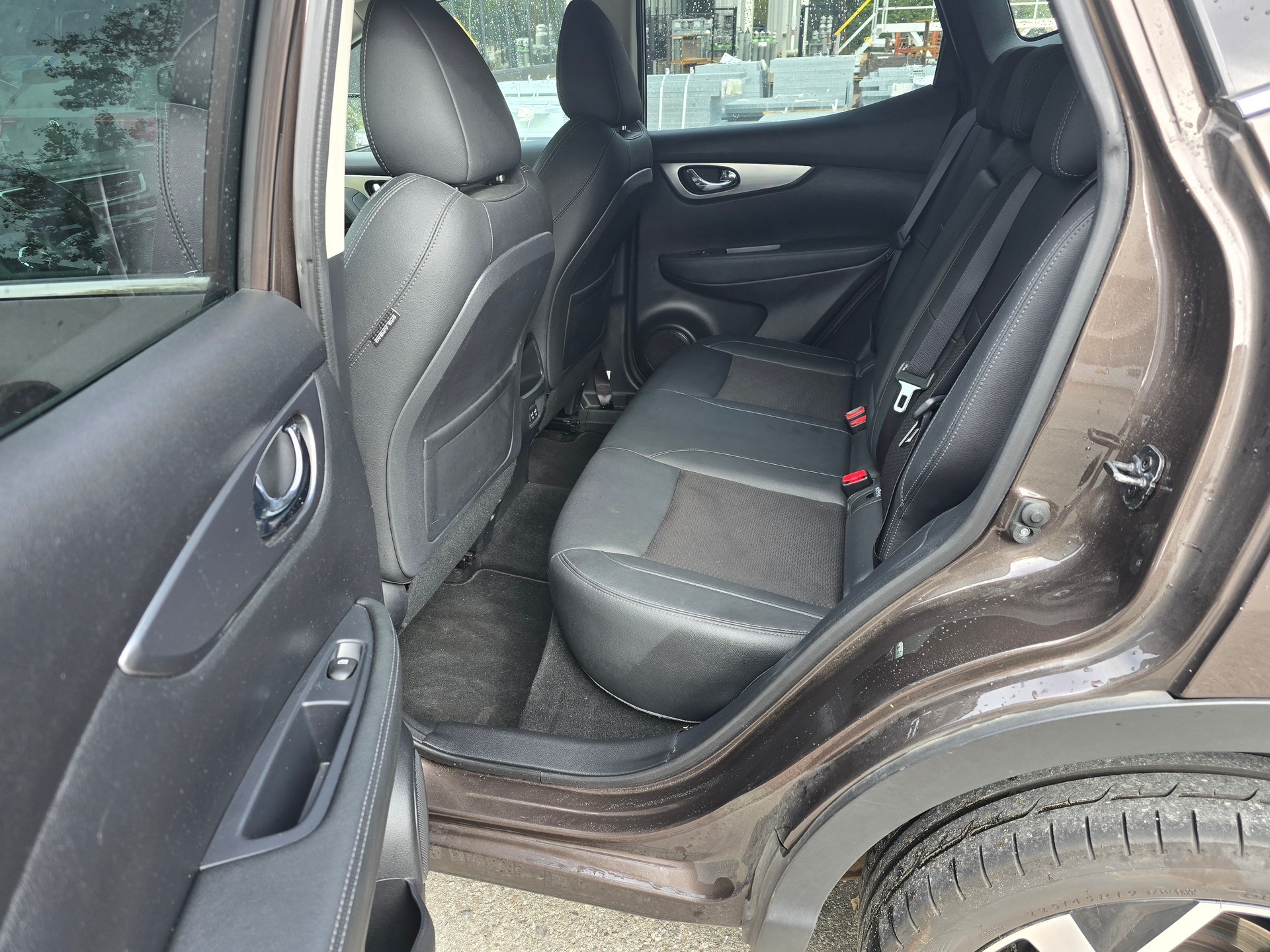 NISSAN Qashqai 1.7 dCi tekna ALL-MODE 4x4-image-7