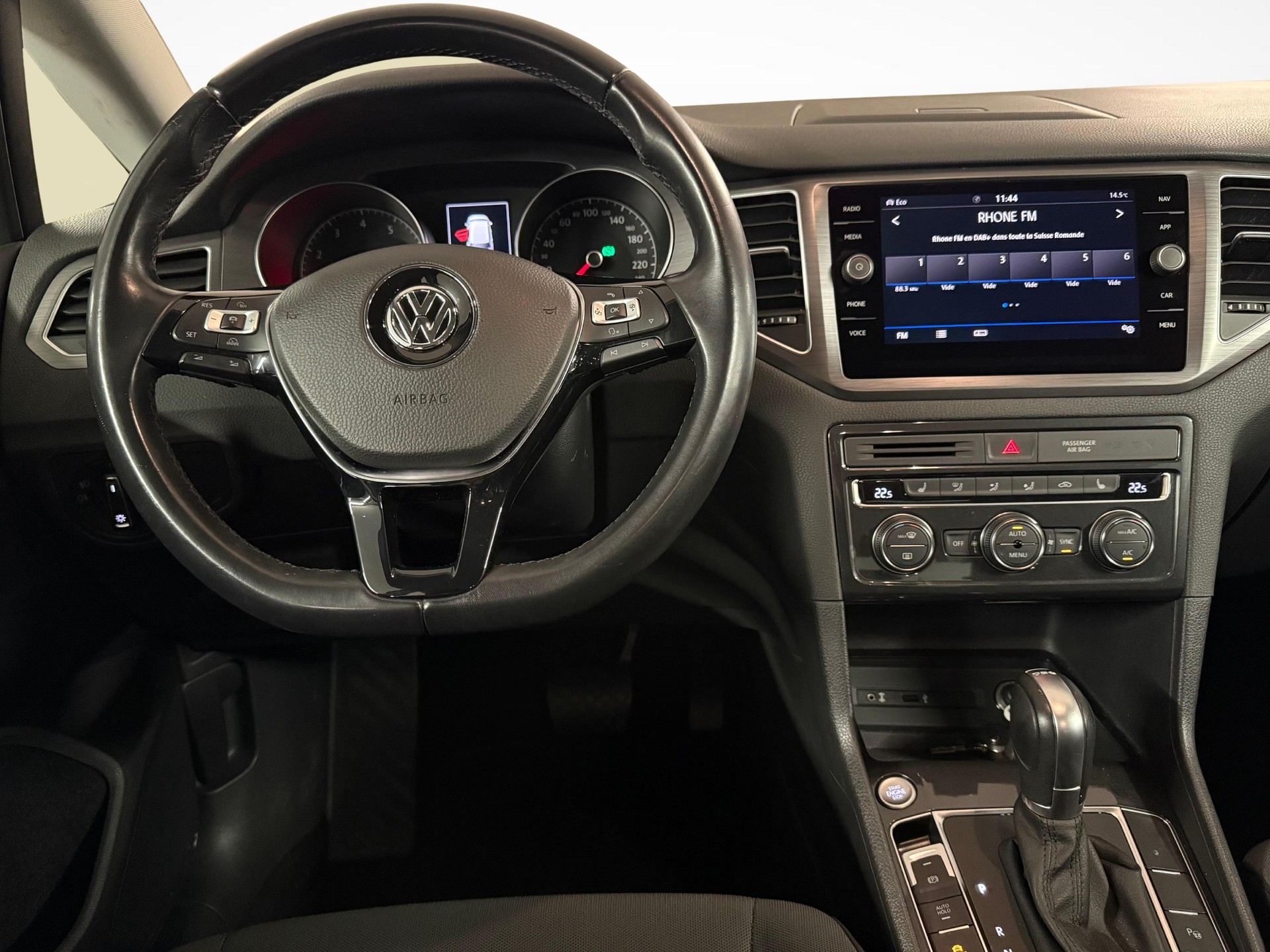 VW Golf VII Sportsvan 1.5 TSI Comfortline DSG-image-9
