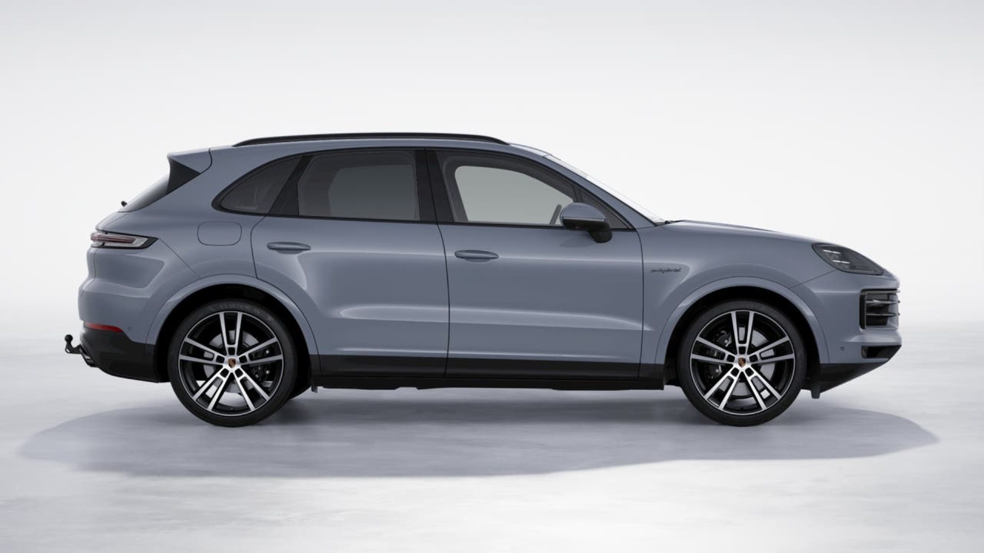 PORSCHE Cayenne E-Hybrid-image-5