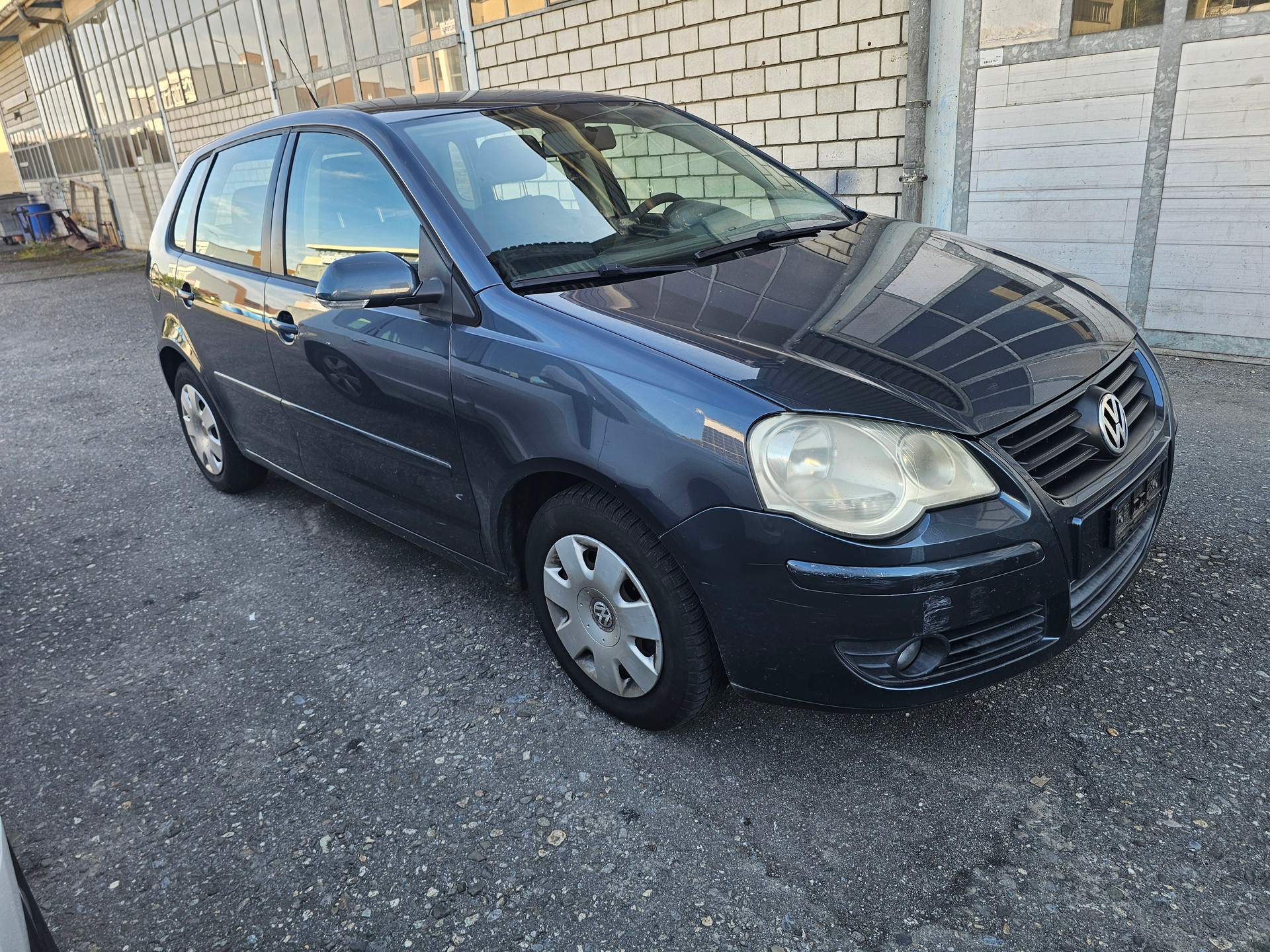 VW Polo 1.4 16V Trendline-image-1