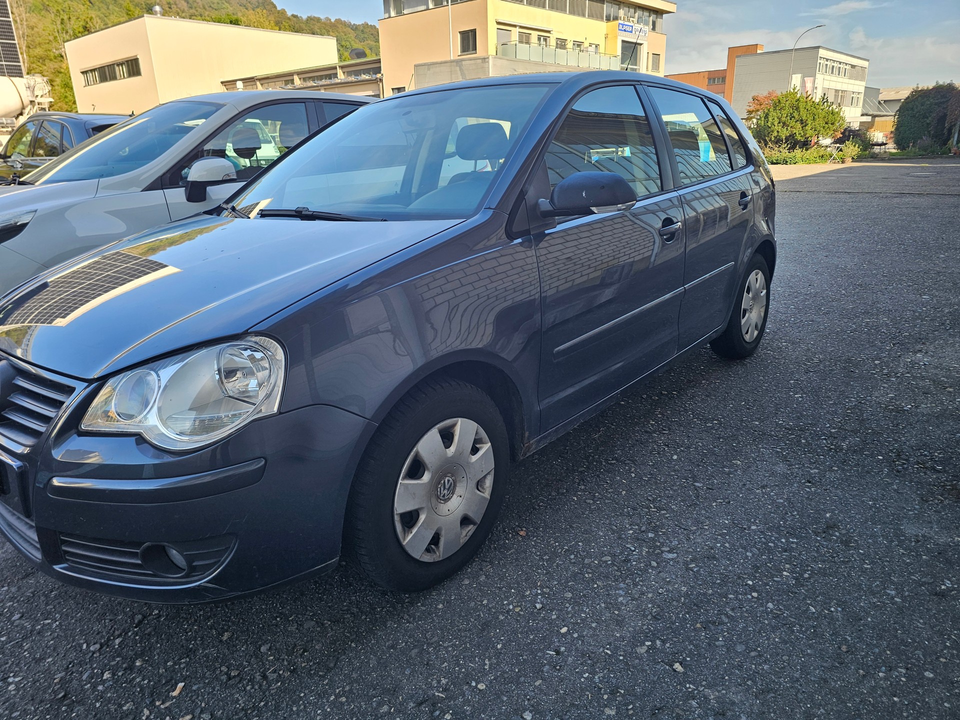 VW Polo 1.4 16V Trendline-image-2