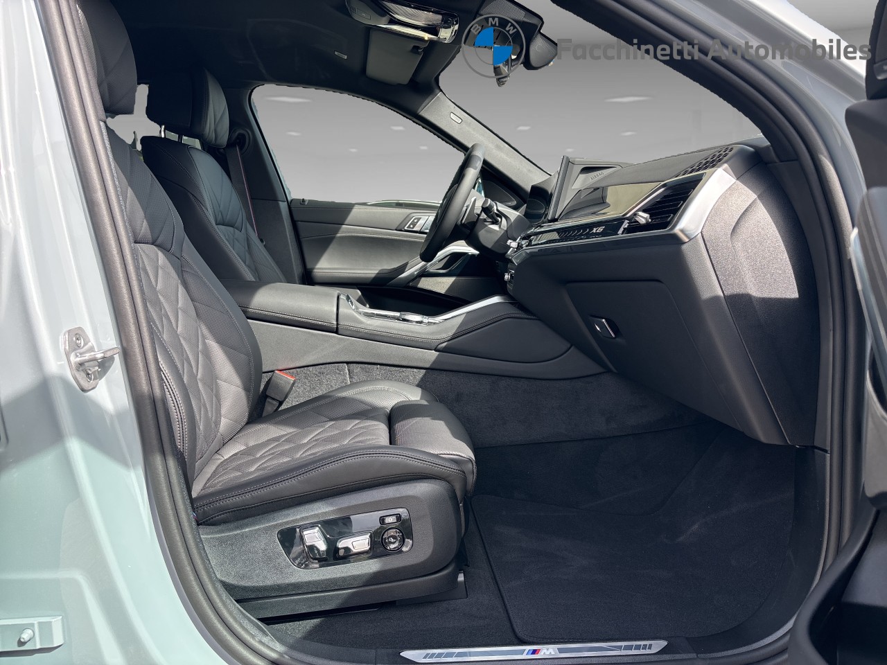 BMW X6 xDrive 48V 30d M Sport Pro Steptronic-image-13