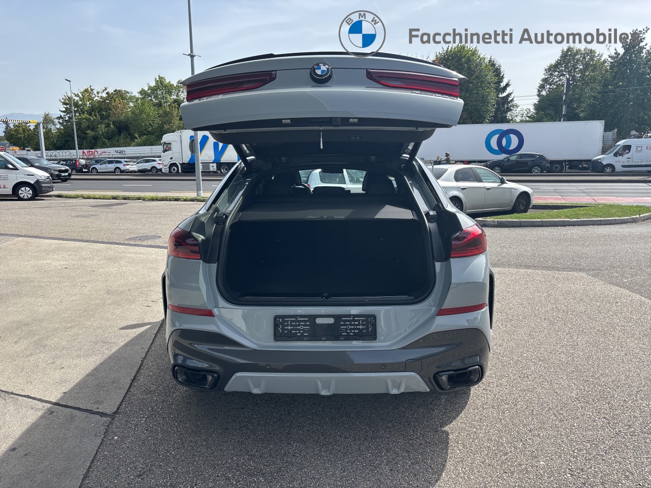 BMW X6 xDrive 48V 30d M Sport Pro Steptronic-image-12