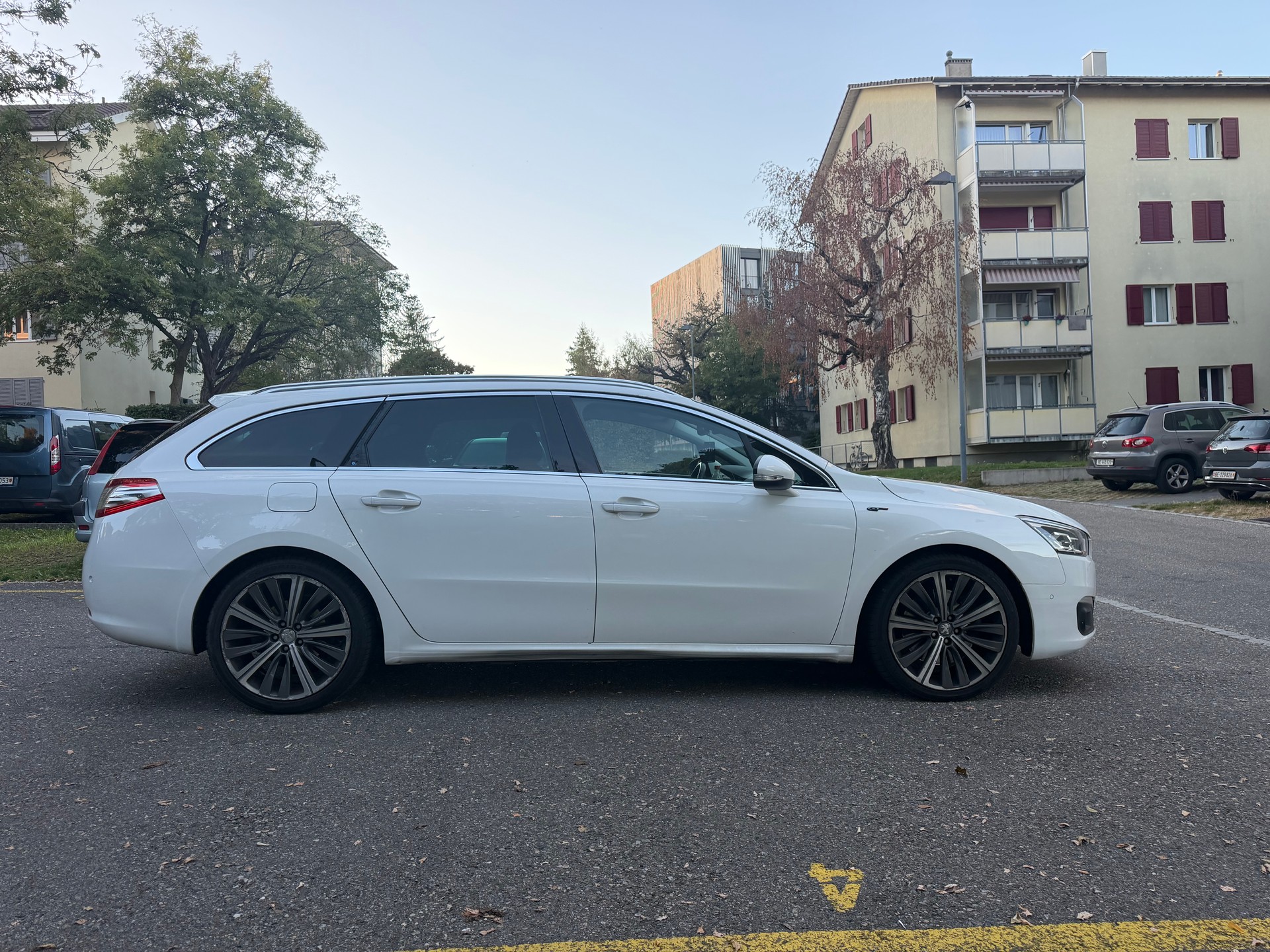 PEUGEOT 508 SW 2.0 BlueHDi GT EAT6-image-5
