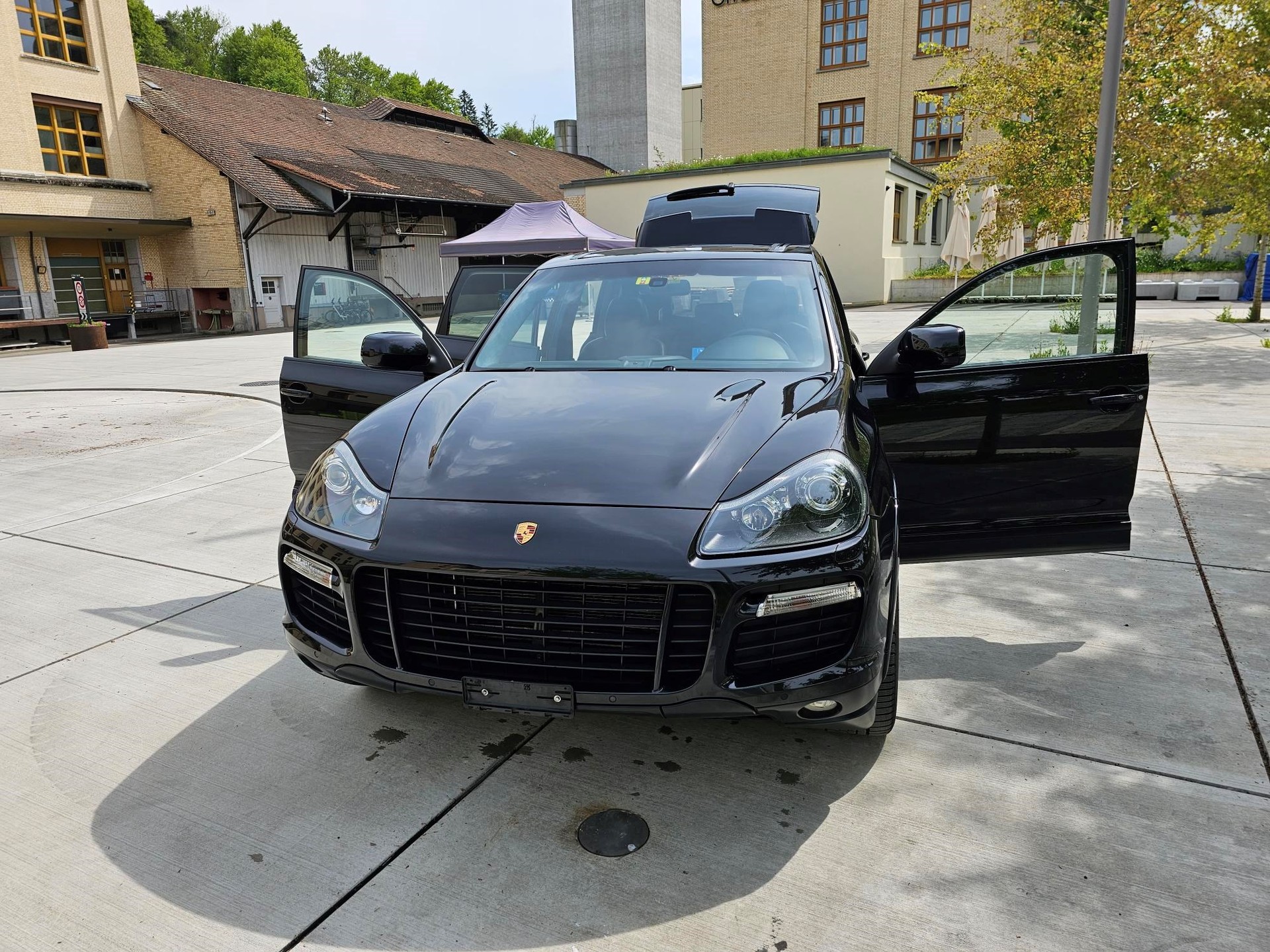 PORSCHE Cayenne GTS Tiptronic-image-11