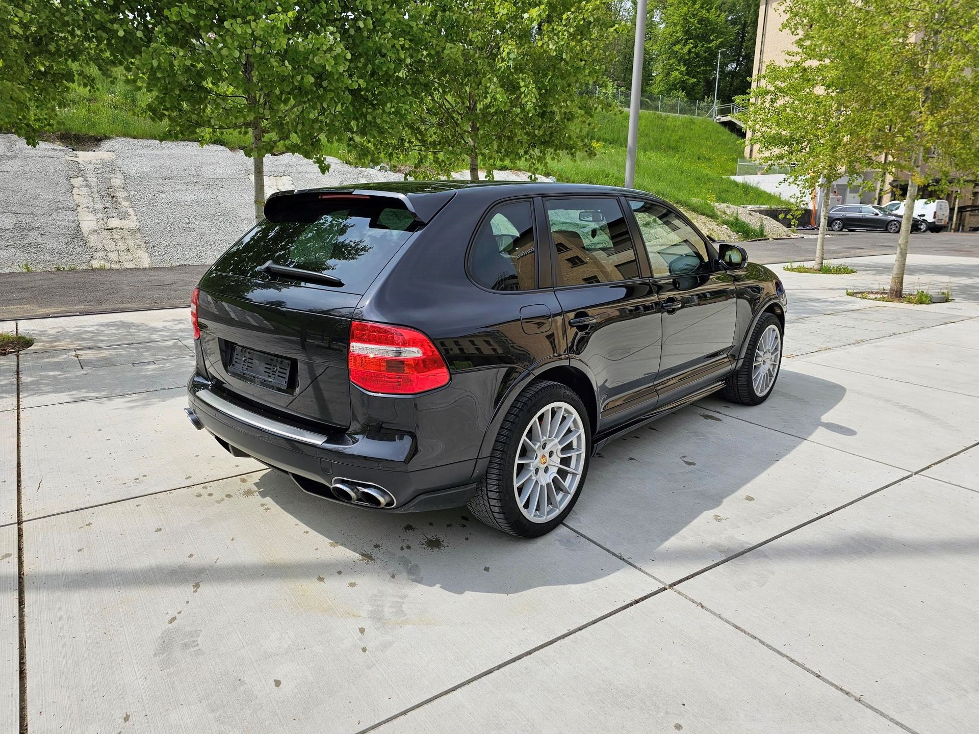 PORSCHE Cayenne GTS Tiptronic-image-5