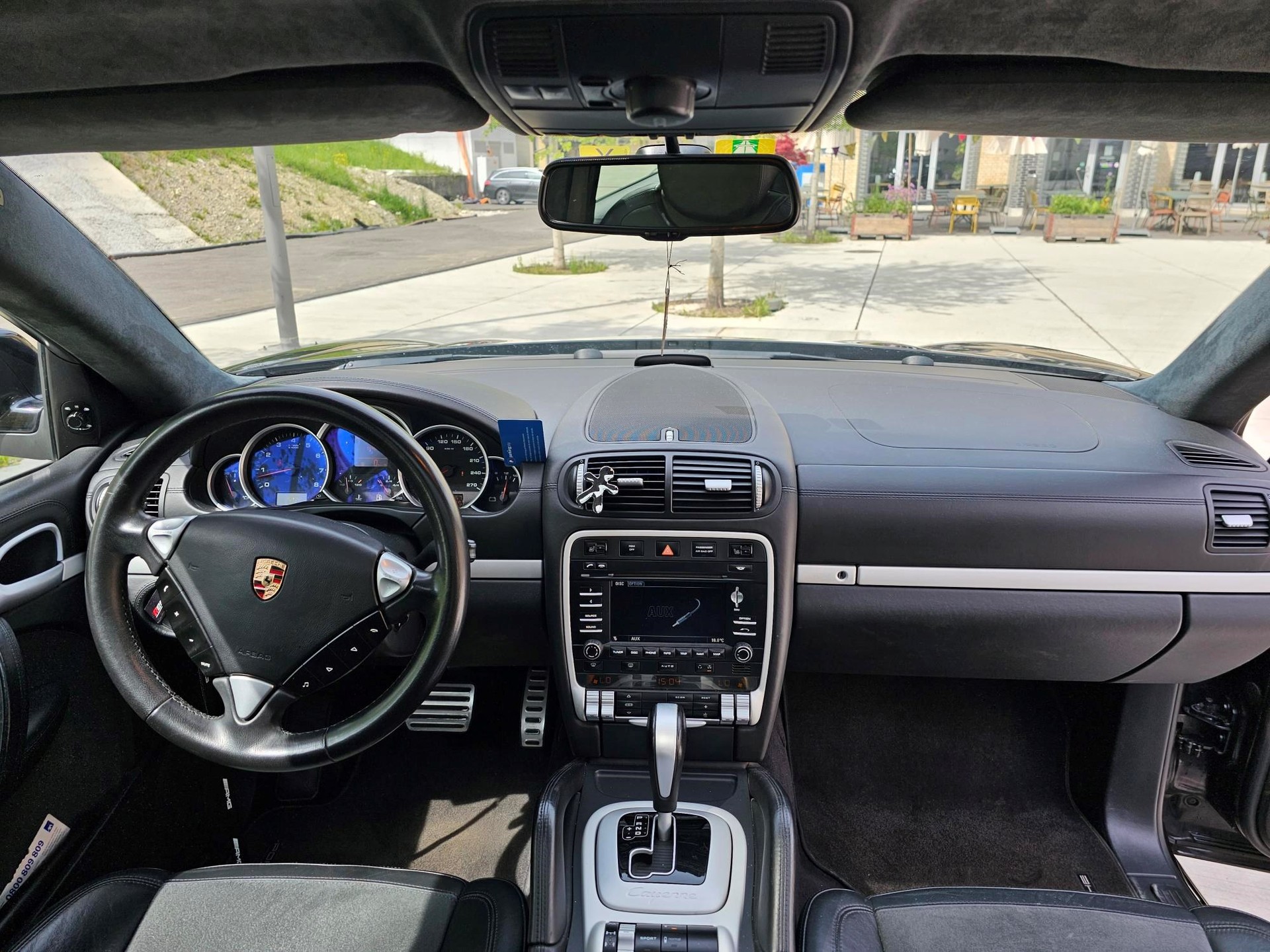PORSCHE Cayenne GTS Tiptronic-image-8