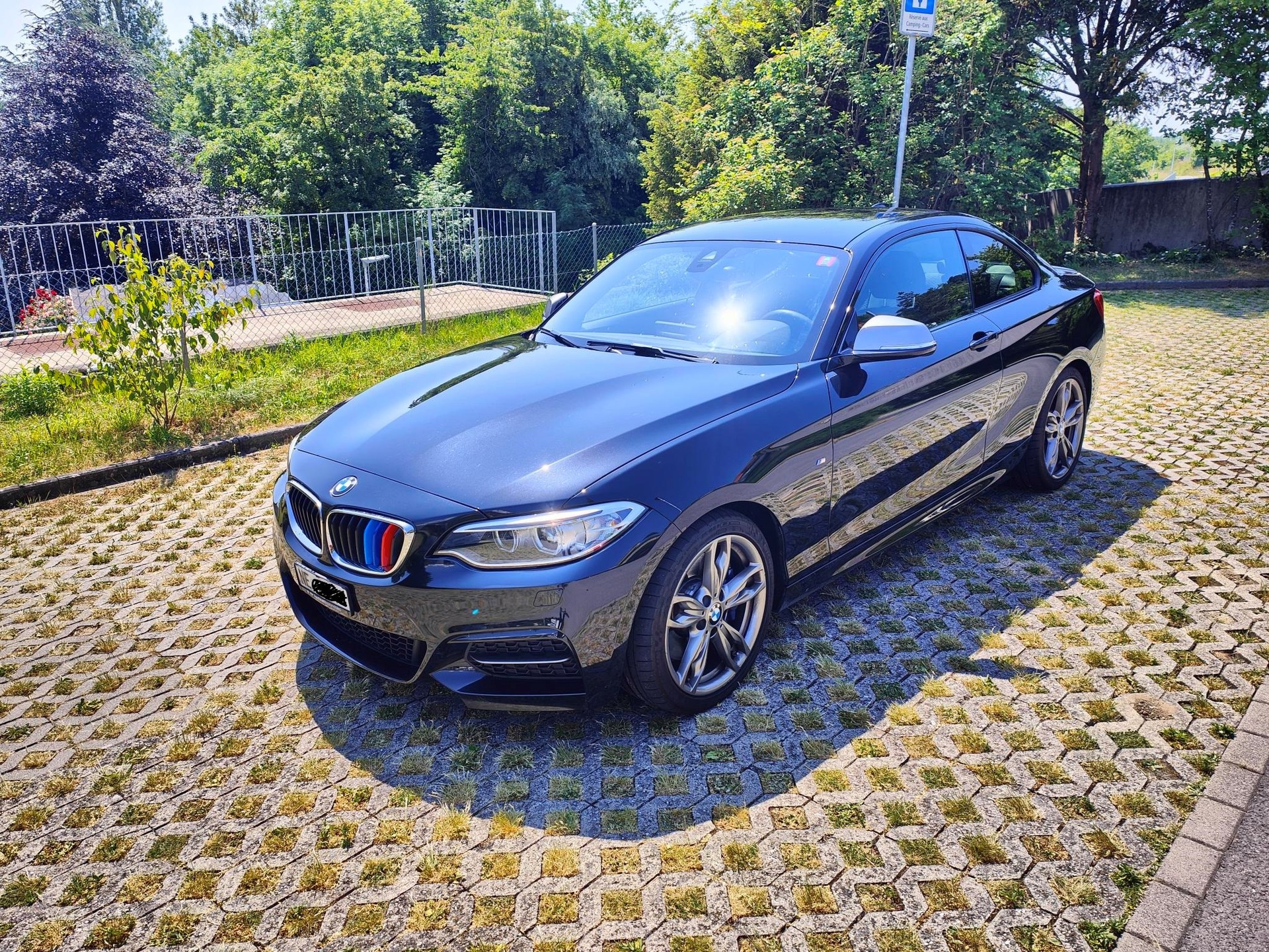 BMW M240i xDrive Steptronic-image-0