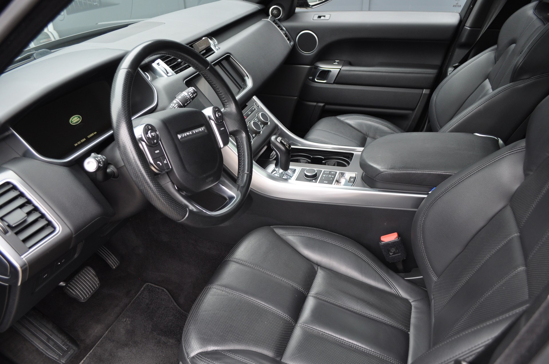 LAND ROVER RR Sport 3.0TDV6 S-image-7