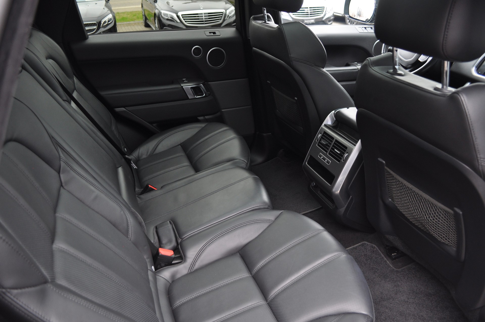 LAND ROVER RR Sport 3.0TDV6 S-image-13
