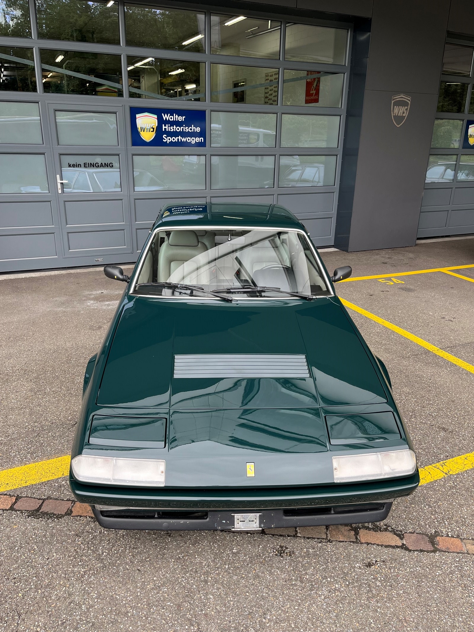 Ferrari 412