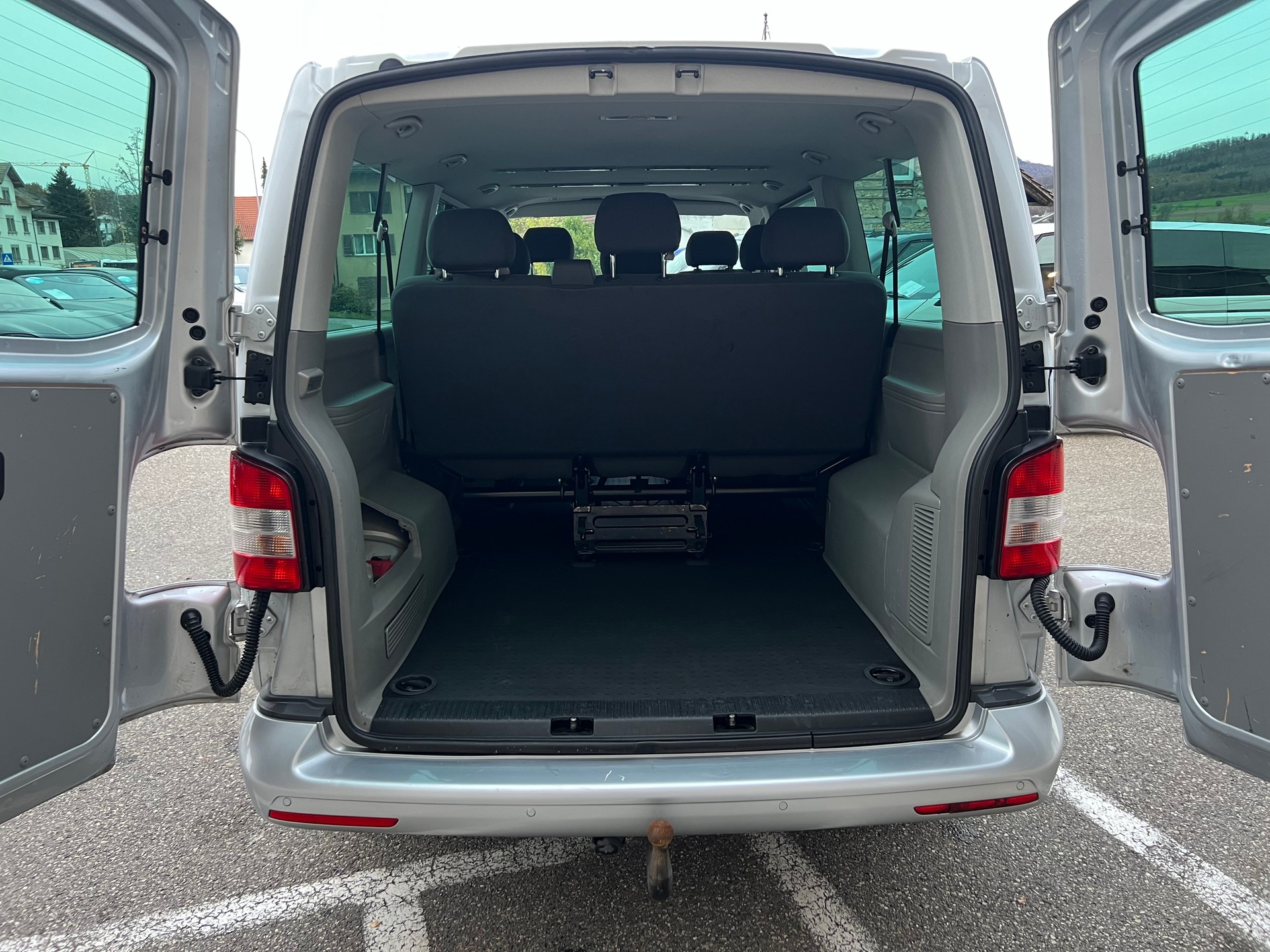 VW Caravelle Trendline 2.0 TDI CR DSG-image-20