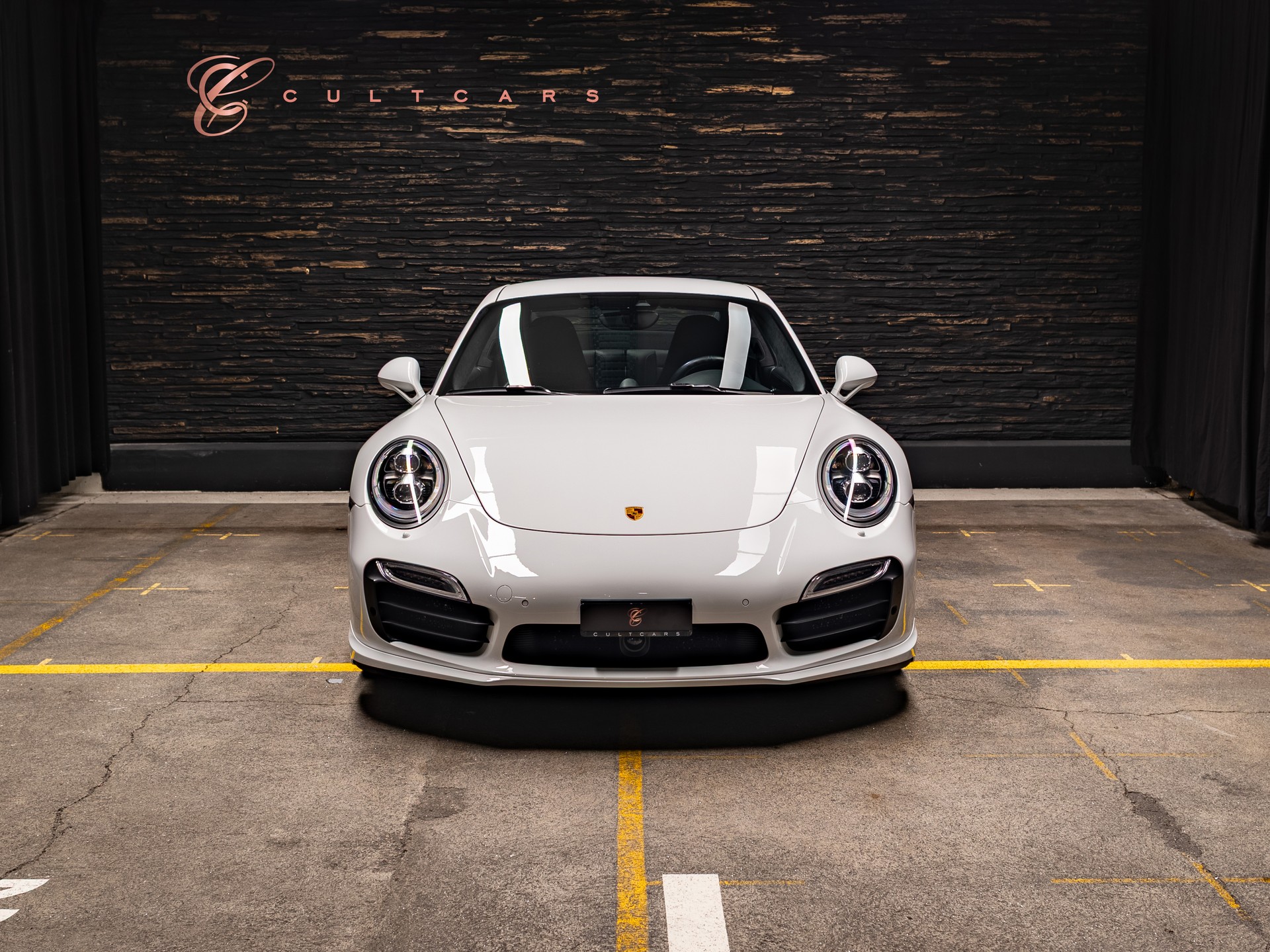 PORSCHE 911 Turbo S PDK *CH-Auto*Approved bis 2028*Porsche-Service*Winterräder Porsche*-image-2